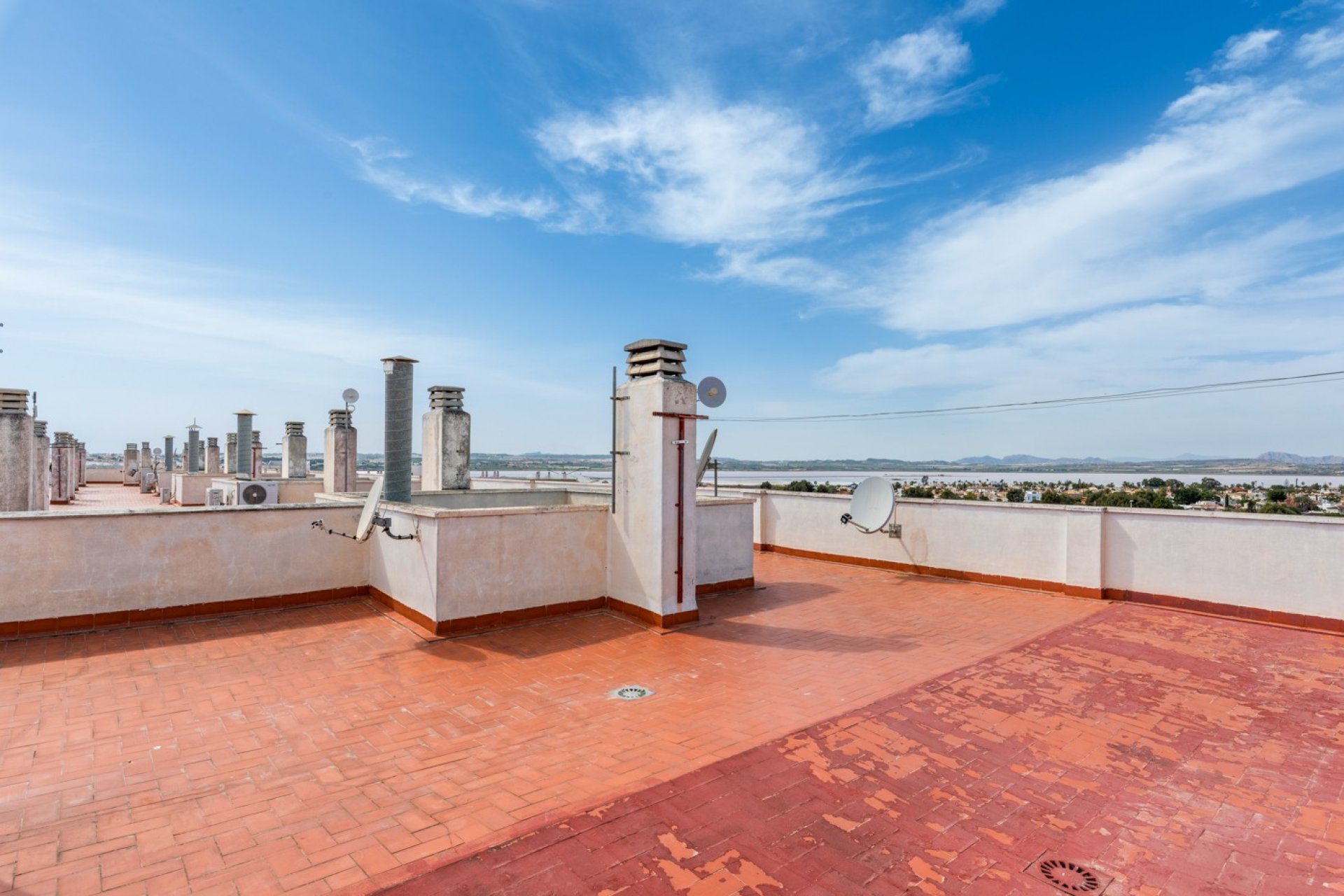 Resale - Apartment / Flat * - Torrevieja * - Parque de las Naciones *