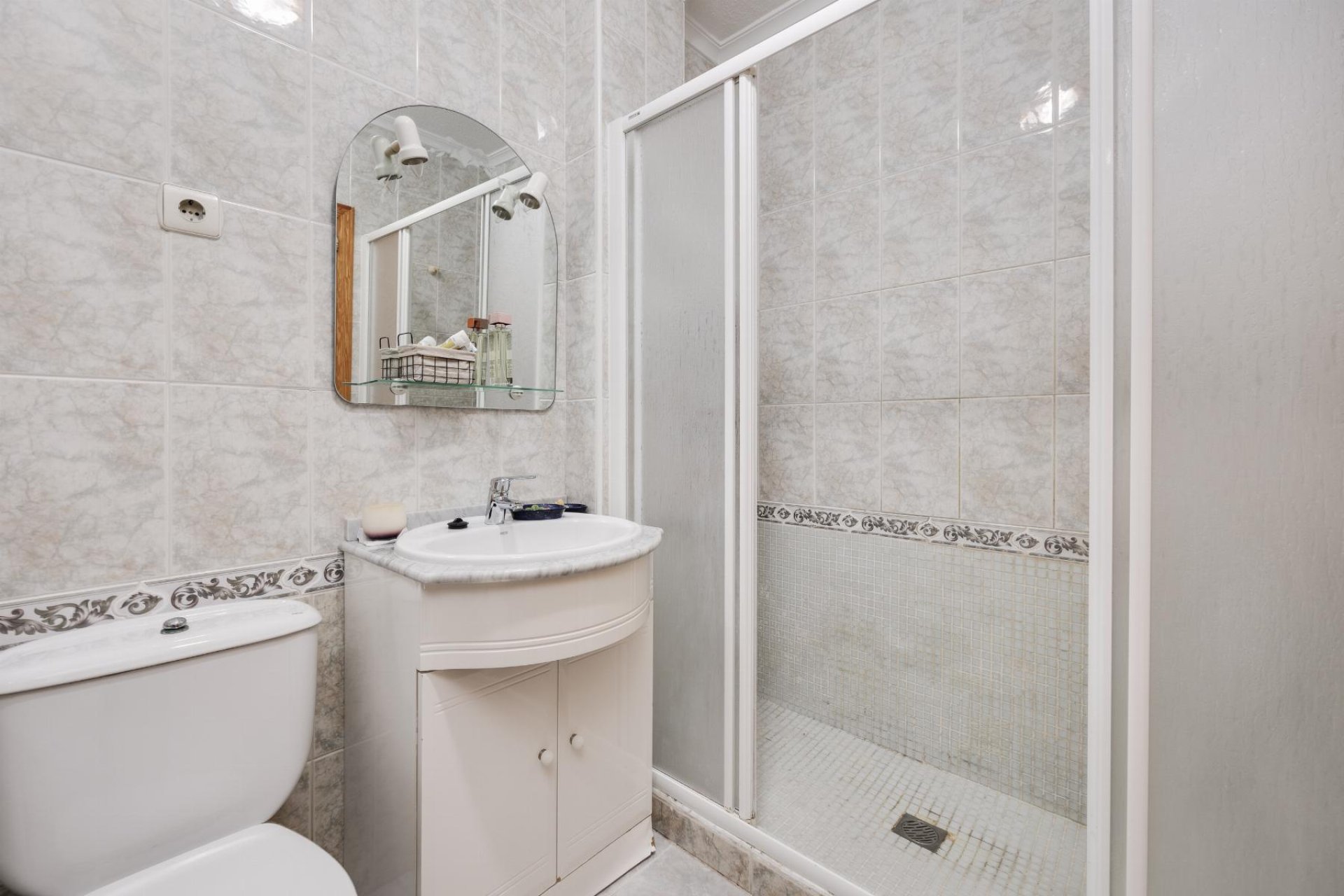 Resale - Apartment / Flat * - Torrevieja * - Parque de las Naciones *