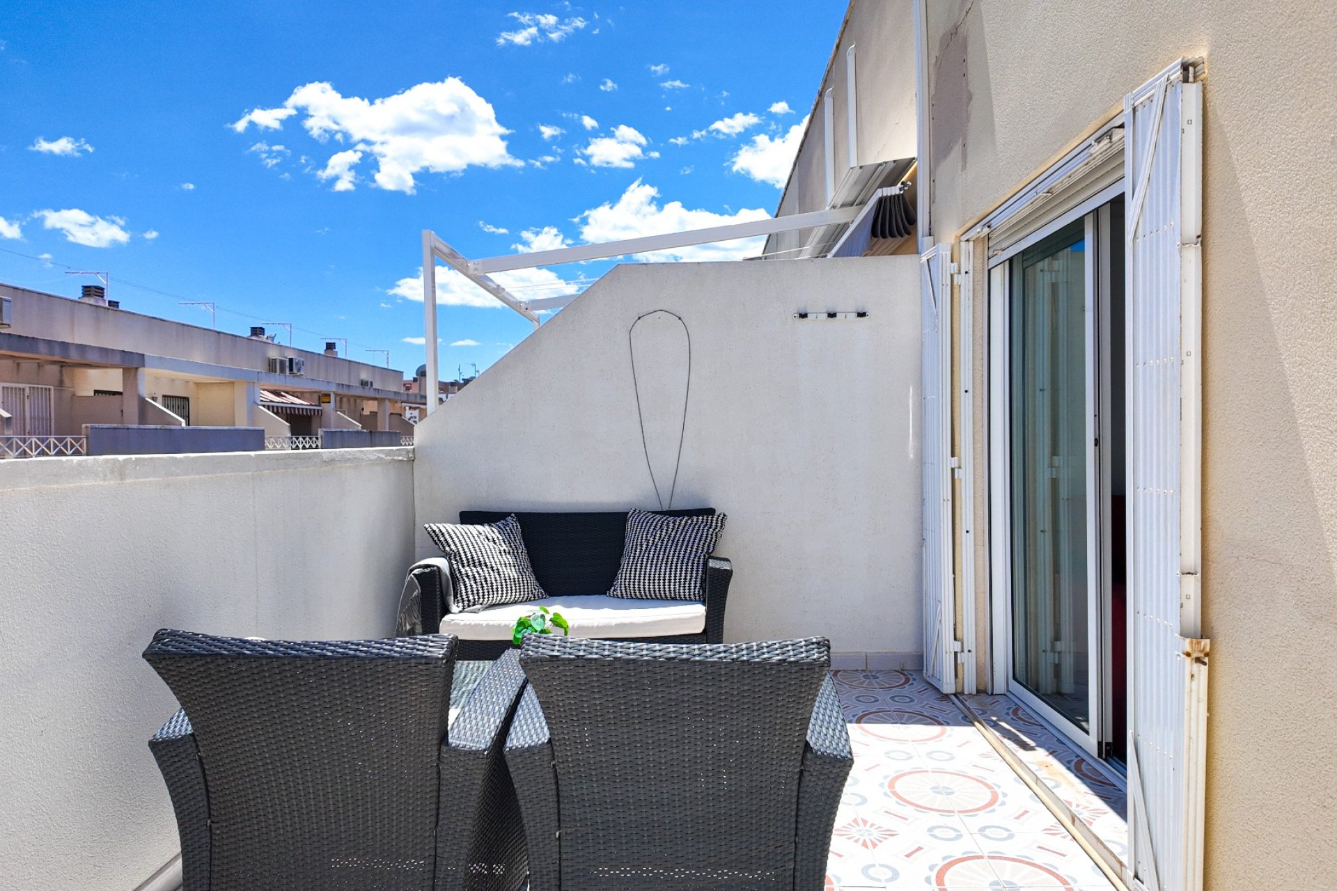 Resale - Apartment / Flat * - Torrevieja * - Parque de las Naciones *