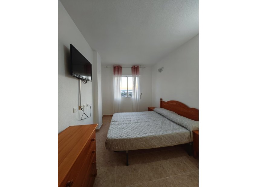 Resale - Apartment / Flat * - Torrevieja * - Parque de las Naciones *