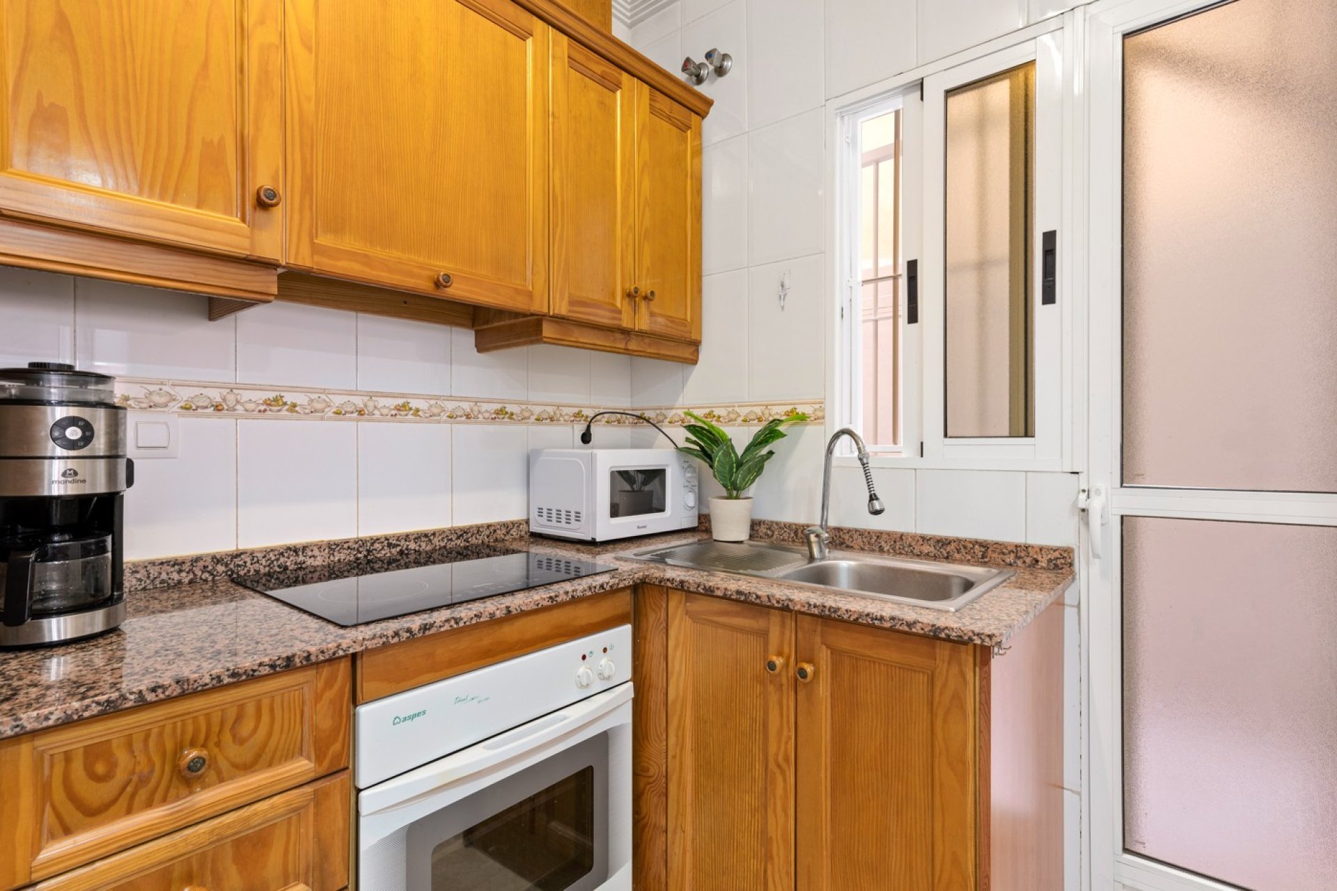 Resale - Apartment / Flat * - Torrevieja * - Parque las naciones