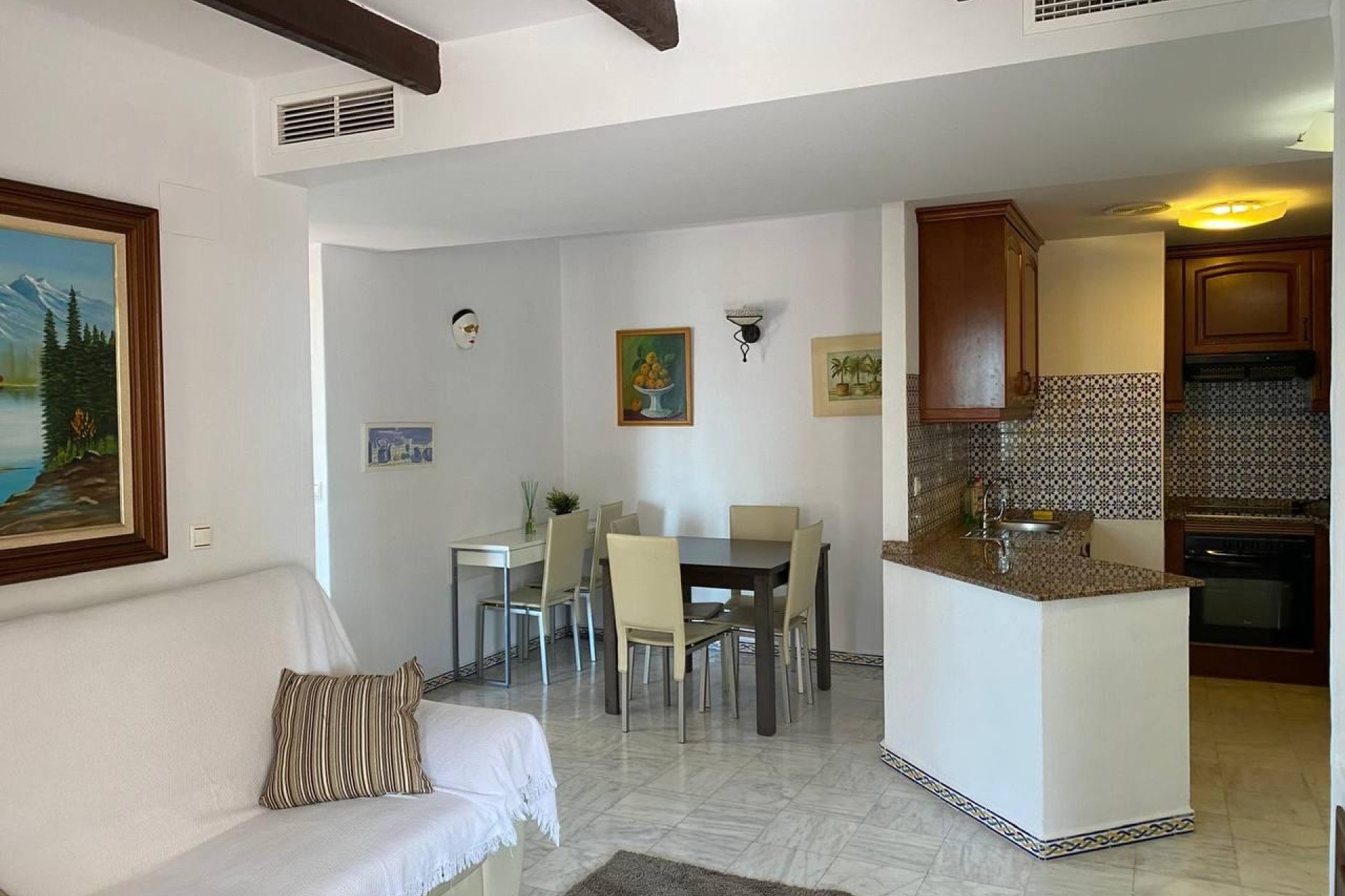 Resale - Apartment / flat - Torrevieja - Playa de los Locos