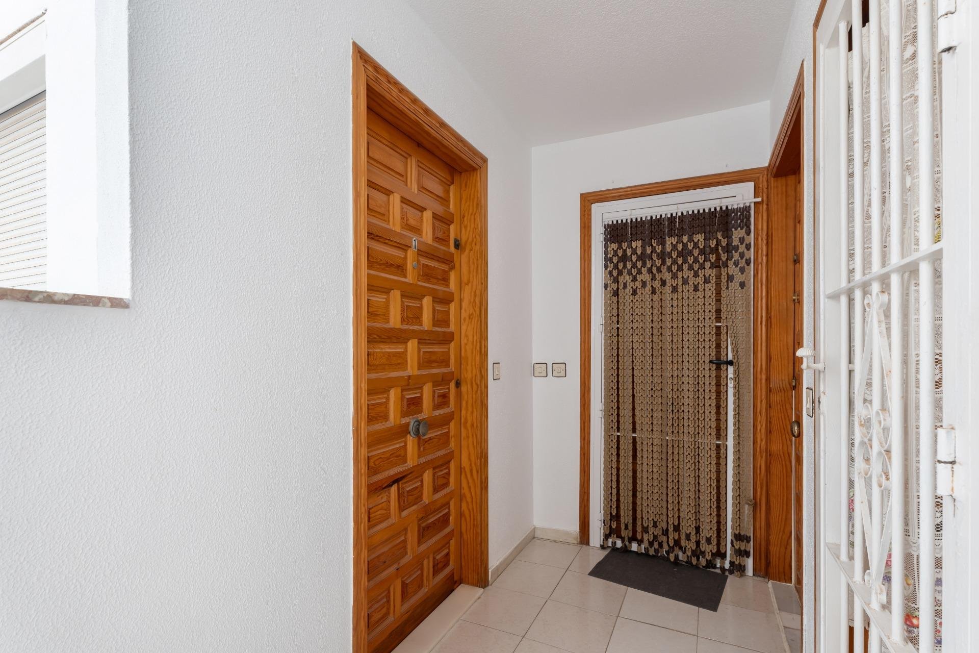 Resale - Apartment / flat - Torrevieja - Playa de los locos