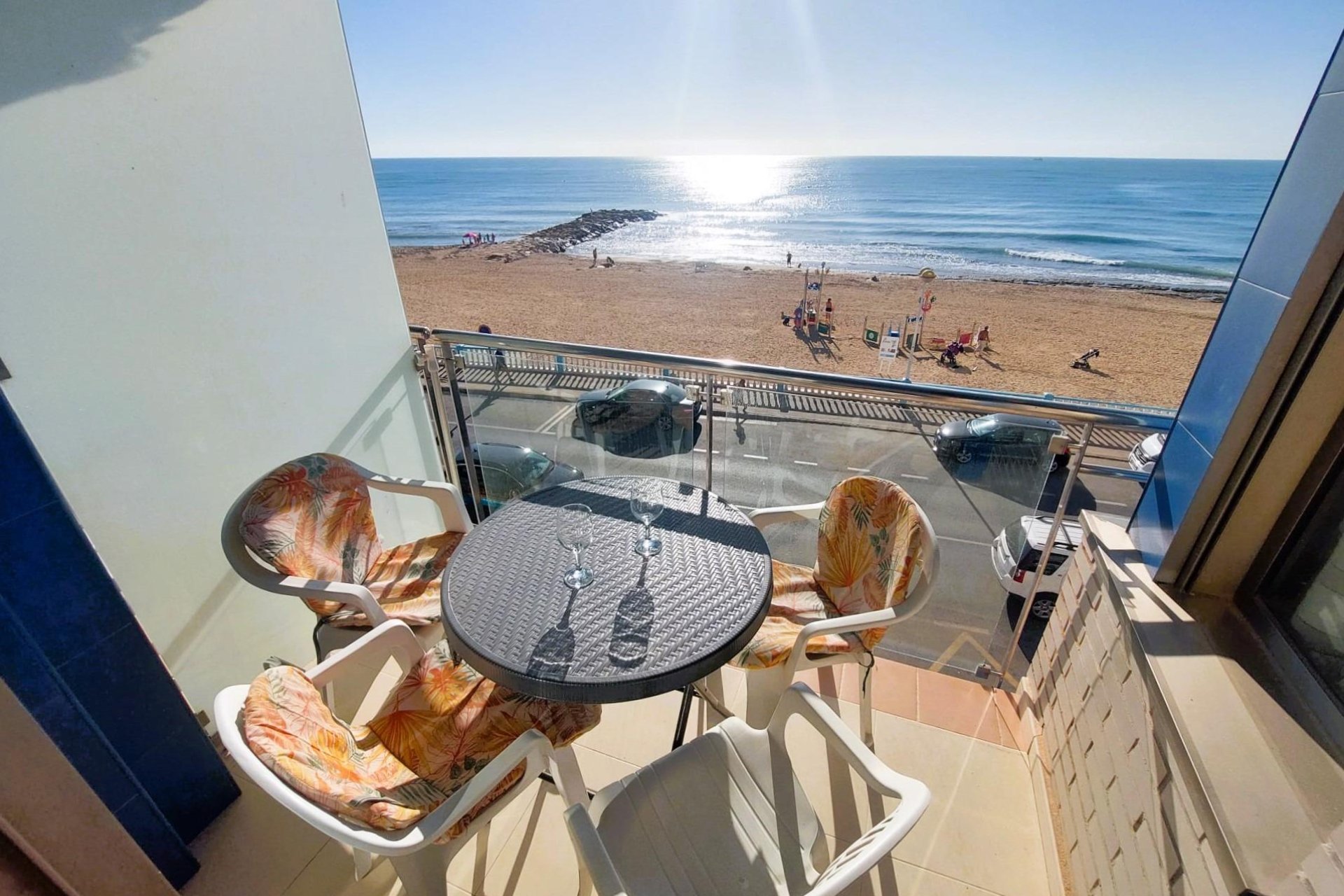 Resale - Apartment / flat - Torrevieja - Playa de los Locos