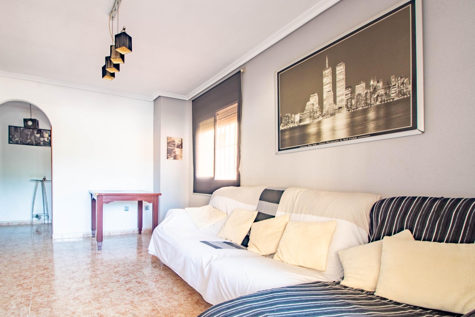 Resale - Apartment / flat - Torrevieja - Playa de los locos