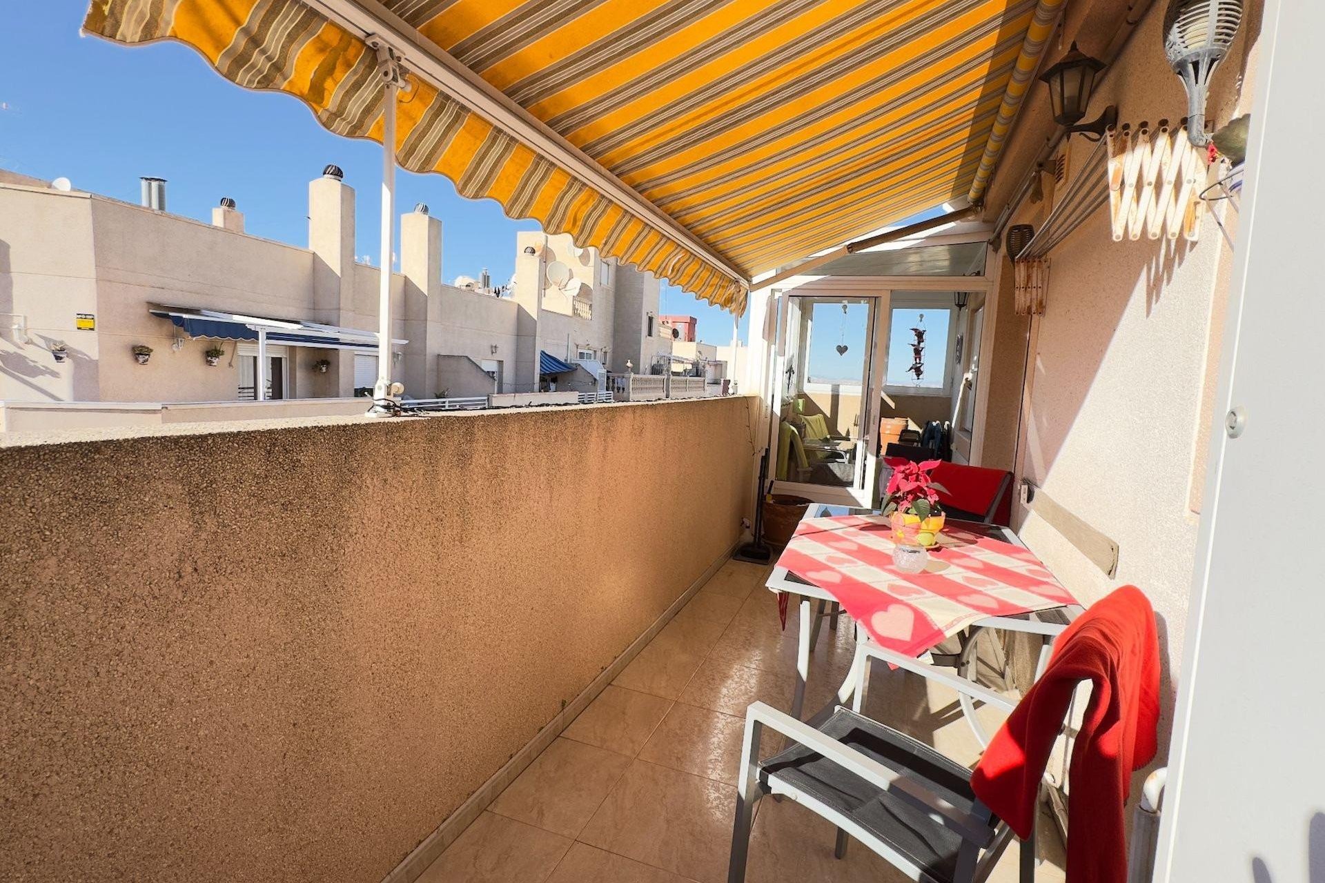 Resale - Apartment / flat - Torrevieja - Playa de los Locos