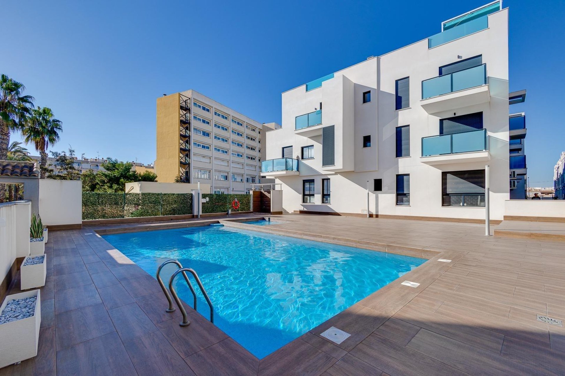 Resale - Apartment / flat - Torrevieja - Playa de los Locos