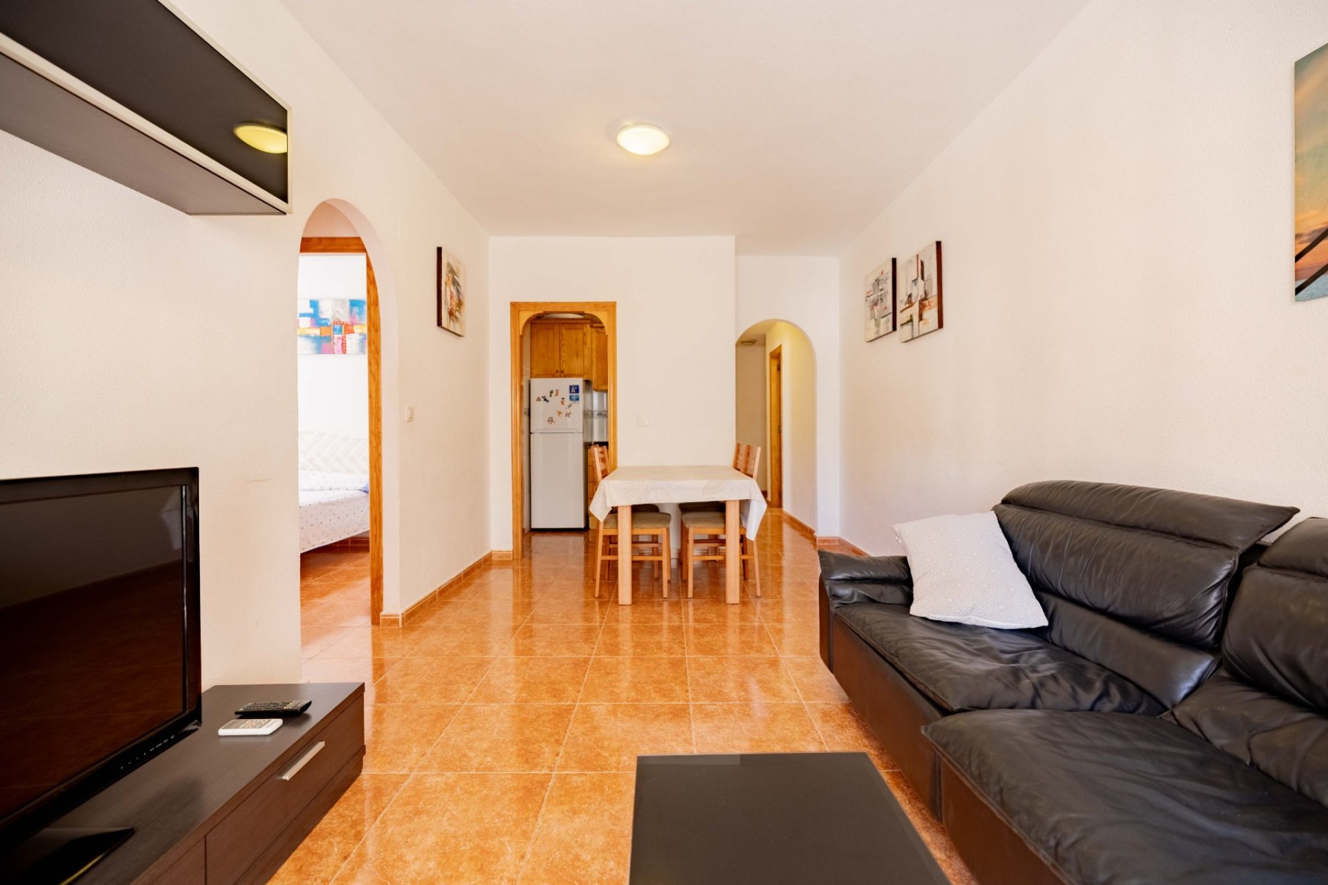 Resale - Apartment / Flat * - Torrevieja * - Playa de los Locos *