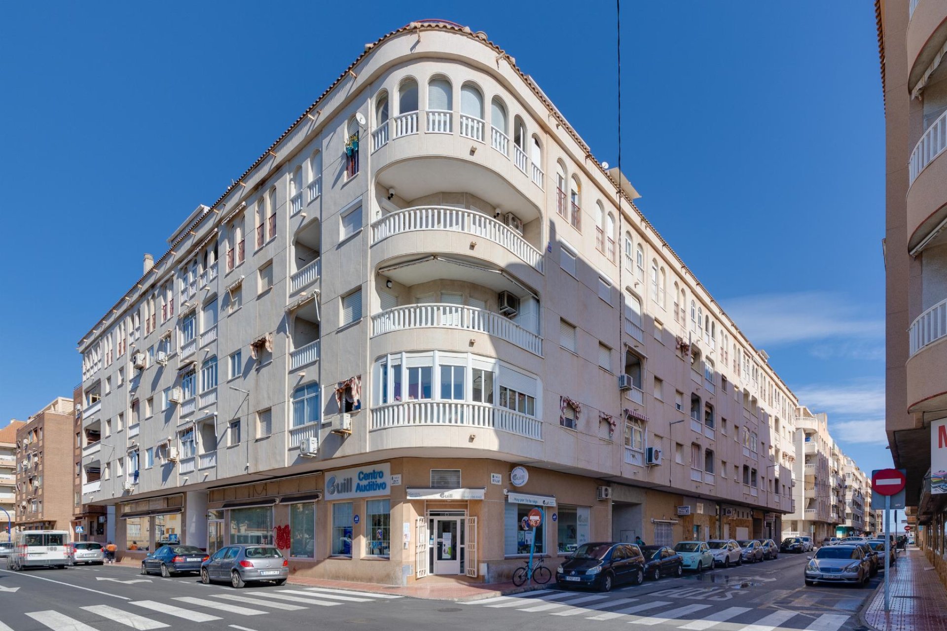 Resale - Apartment / flat - Torrevieja - Playa de los Naufragos