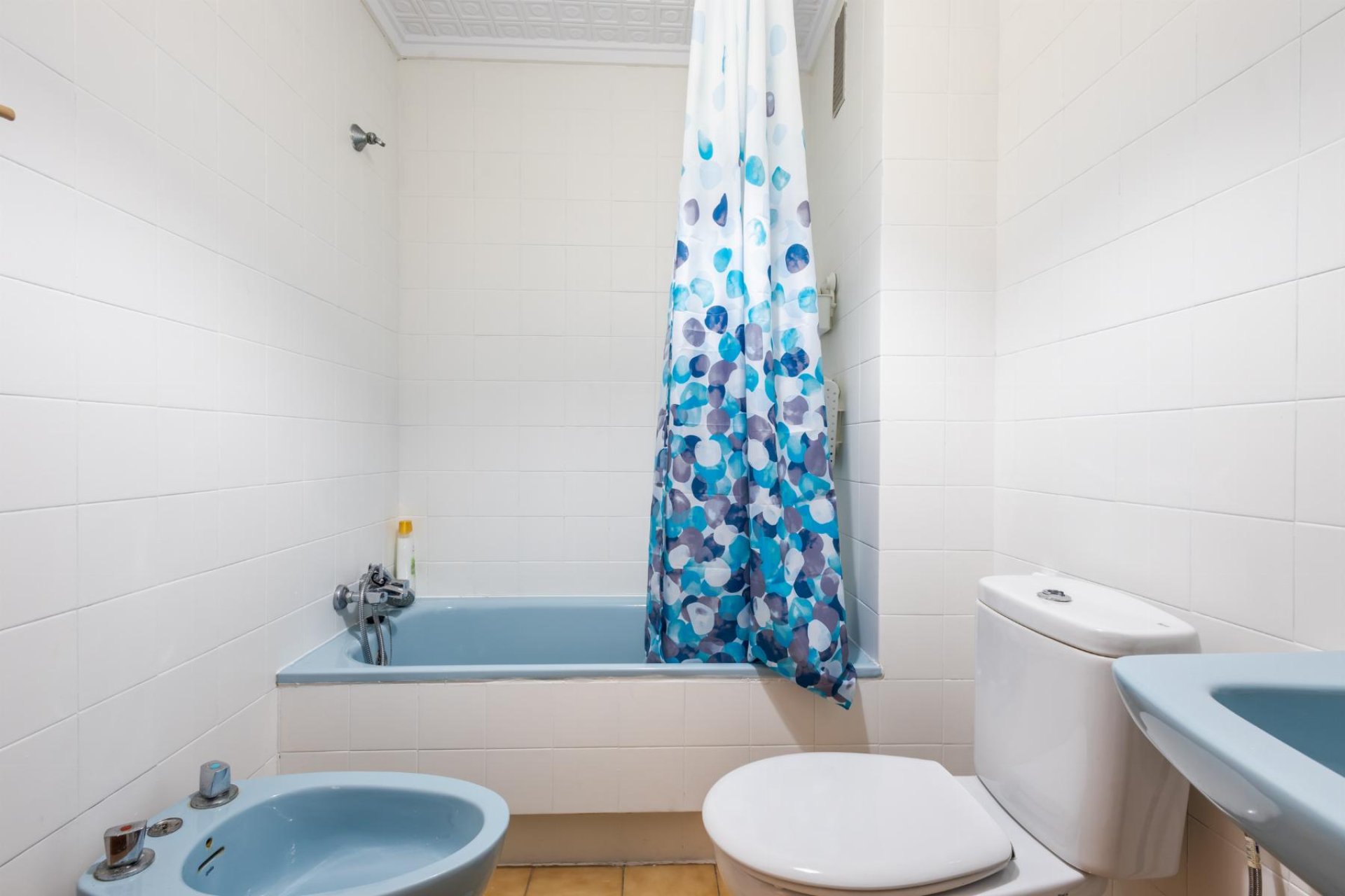 Resale - Apartment / Flat * - Torrevieja - Playa de los Naufragos *