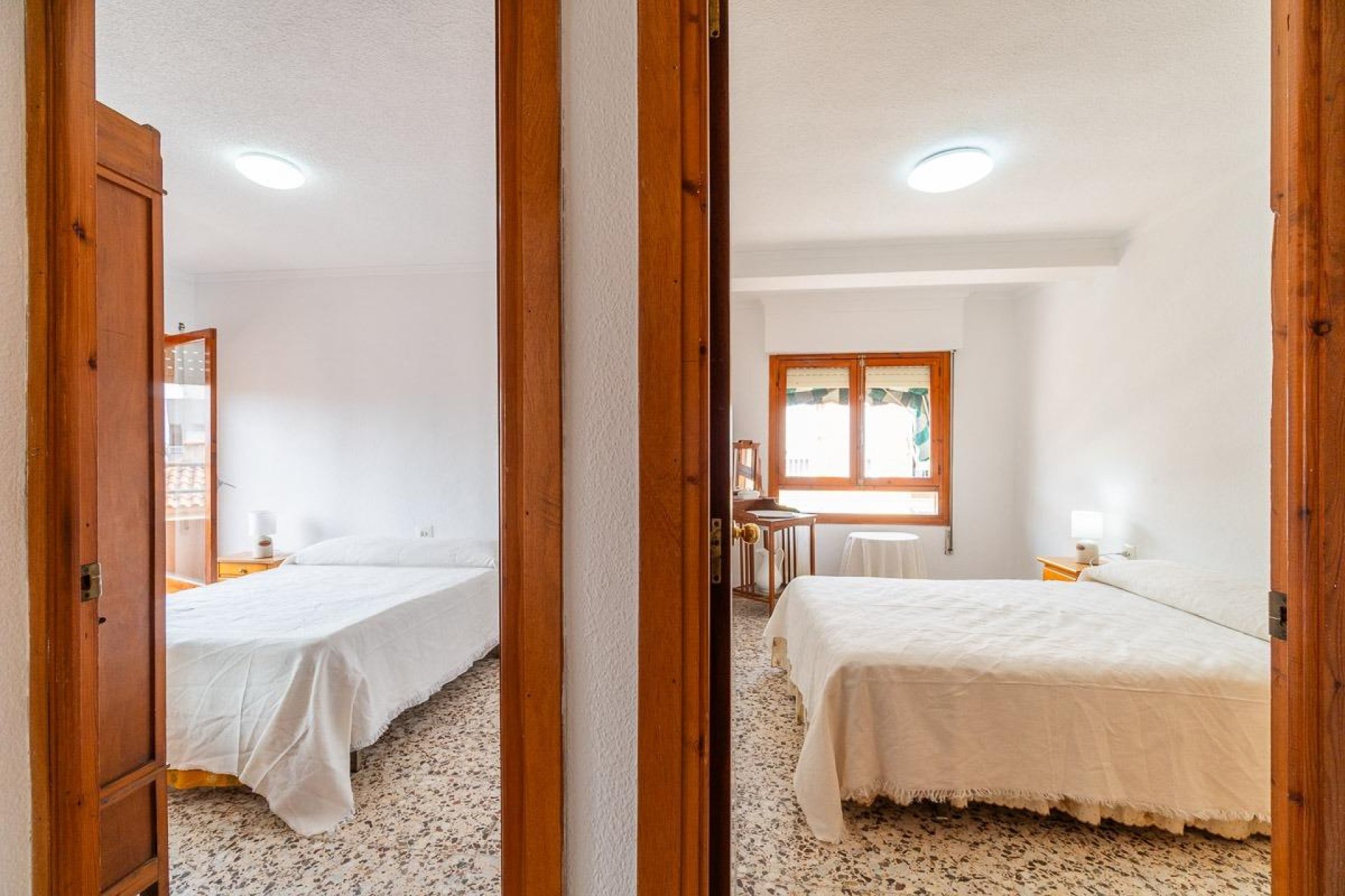 Resale - Apartment / Flat * - Torrevieja - Playa de los Naufragos *