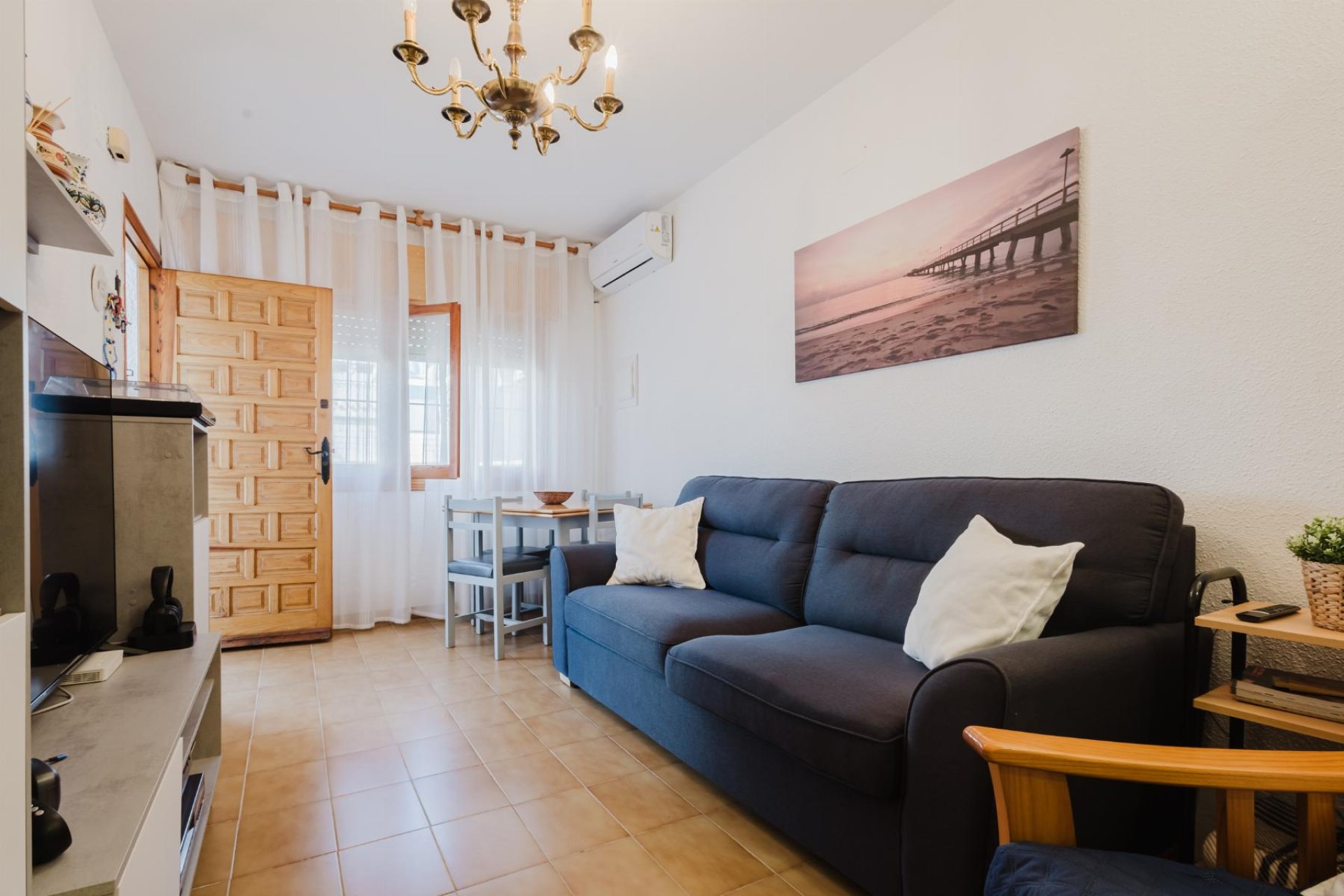 Resale - Apartment / Flat * - Torrevieja - Playa de los Naufragos *