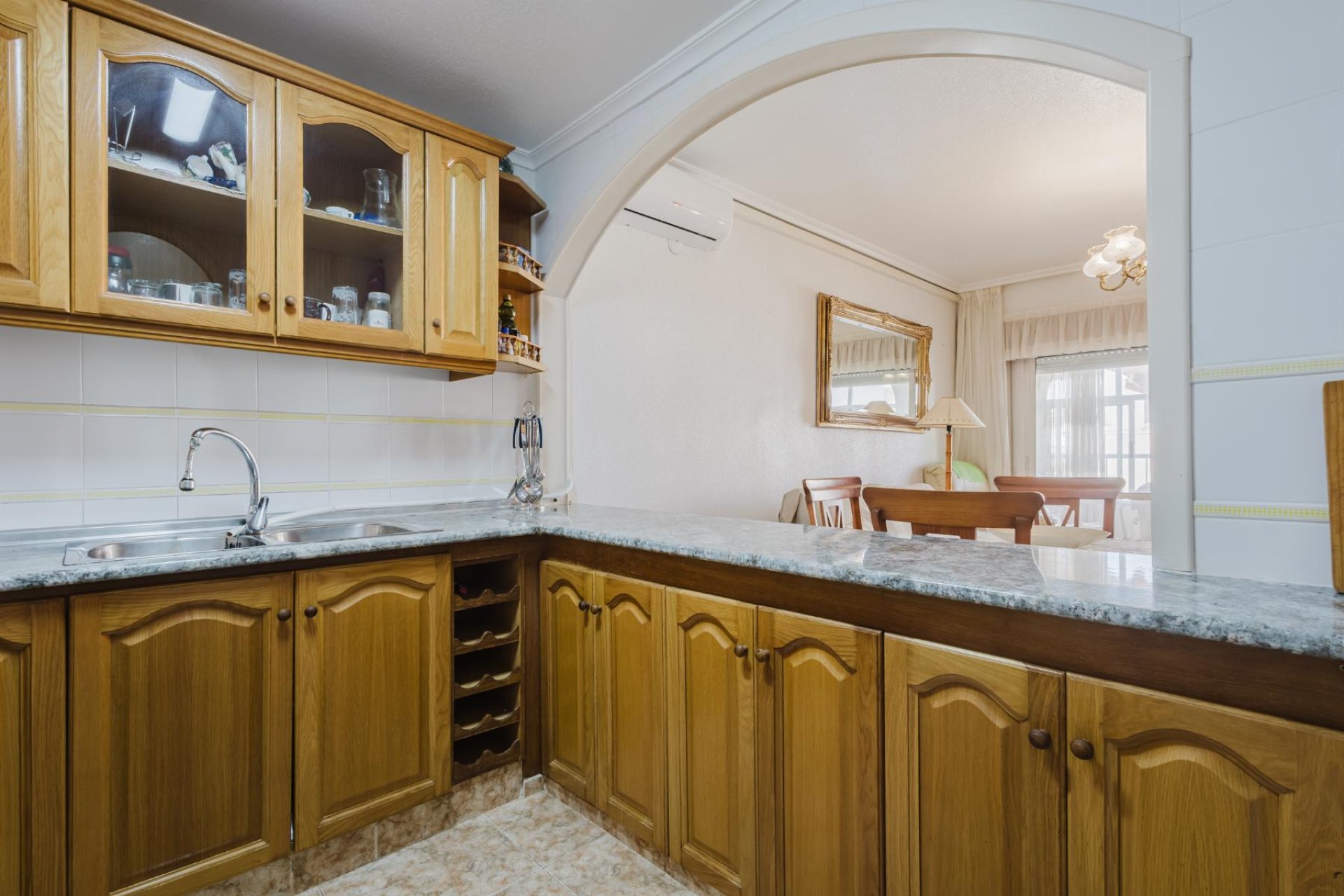 Resale - Apartment / Flat * - Torrevieja - Playa de los Naufragos *