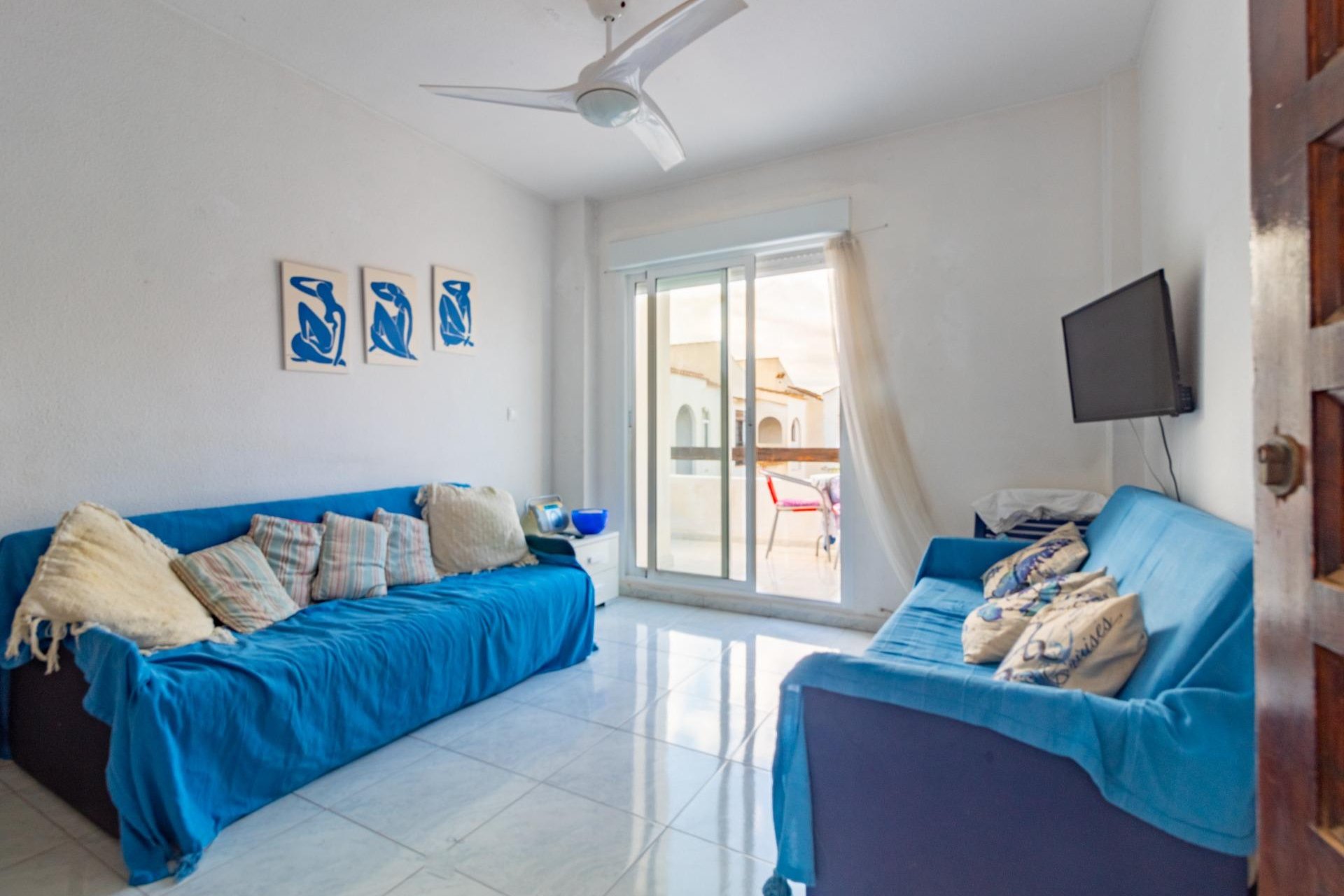 Resale - Apartment / Flat * - Torrevieja - Playa de los Naufragos *