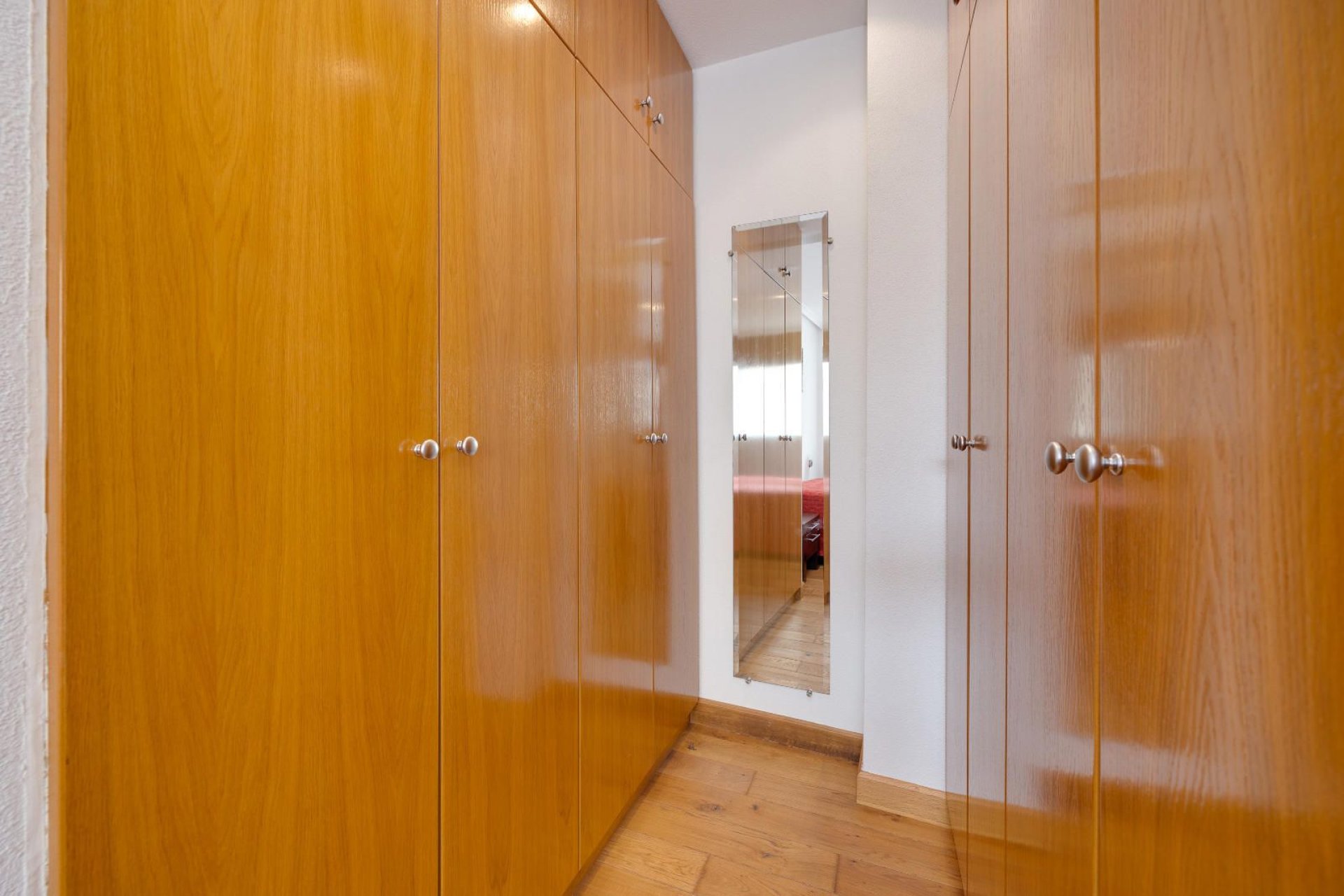 Resale - Apartment / Flat * - Torrevieja * - Playa del Acequión *