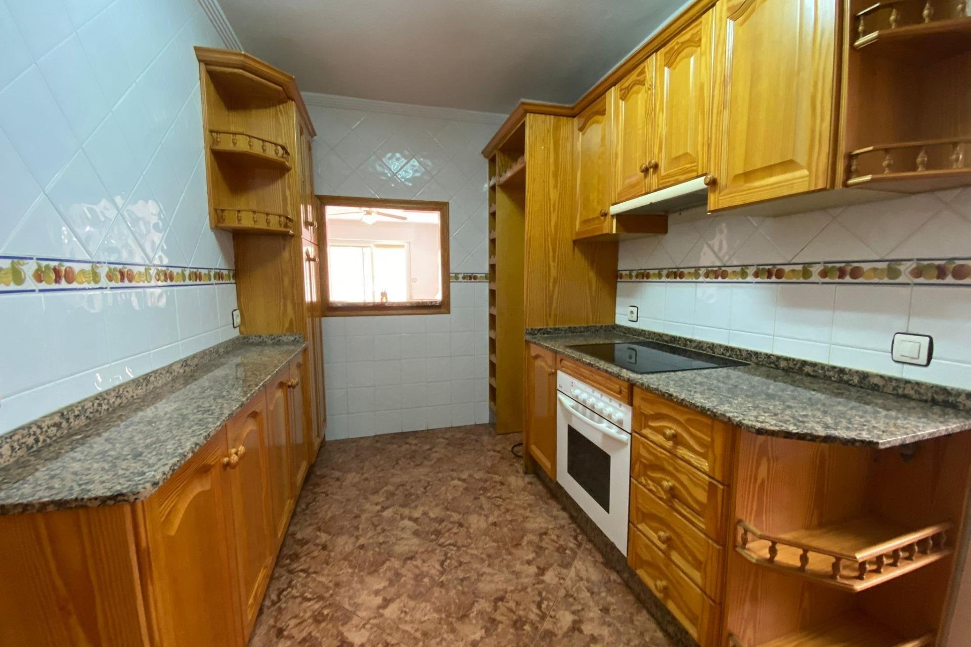 Resale - Apartment / flat - Torrevieja - Playa del cura