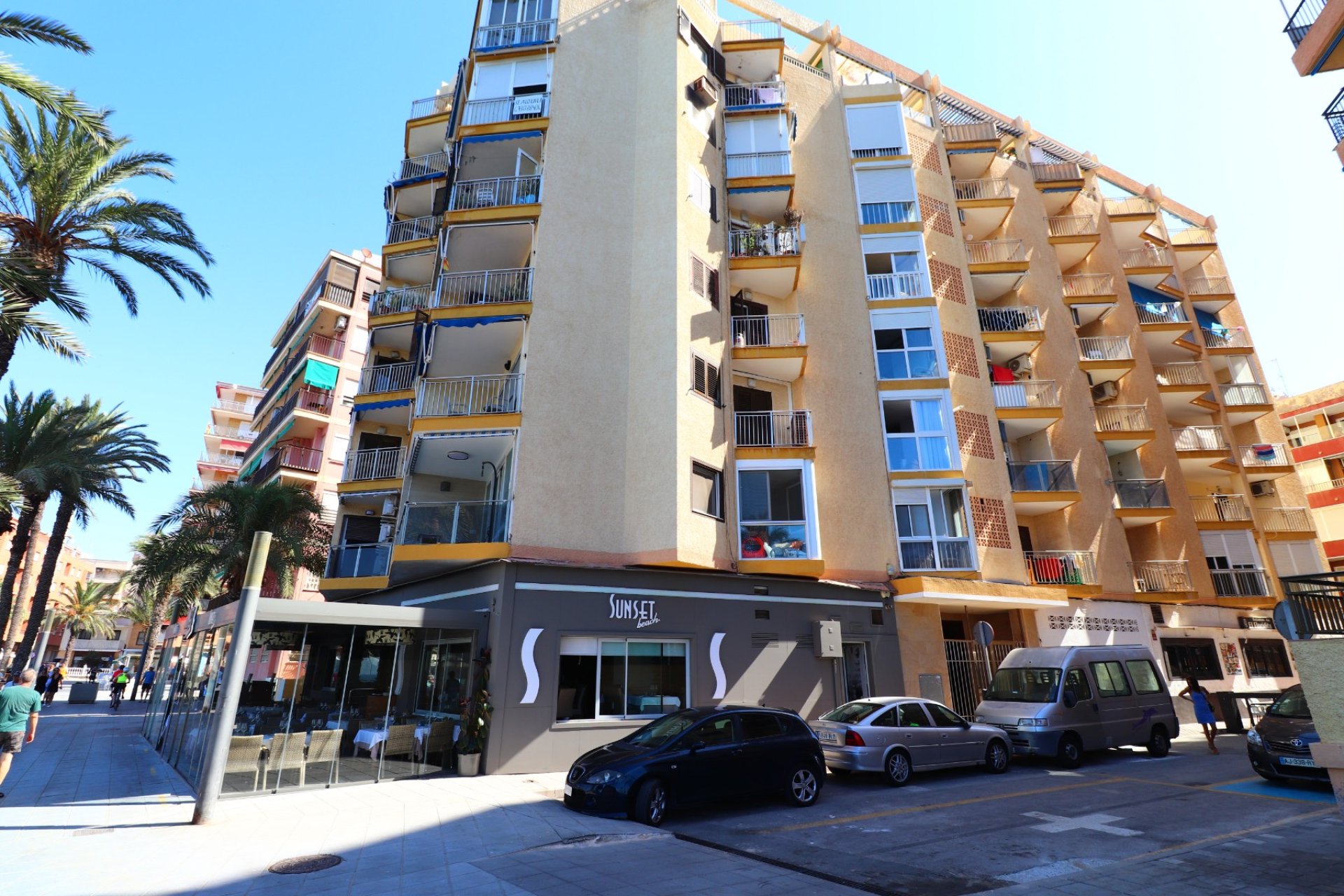 Resale - Apartment / flat - Torrevieja - Playa Del Cura