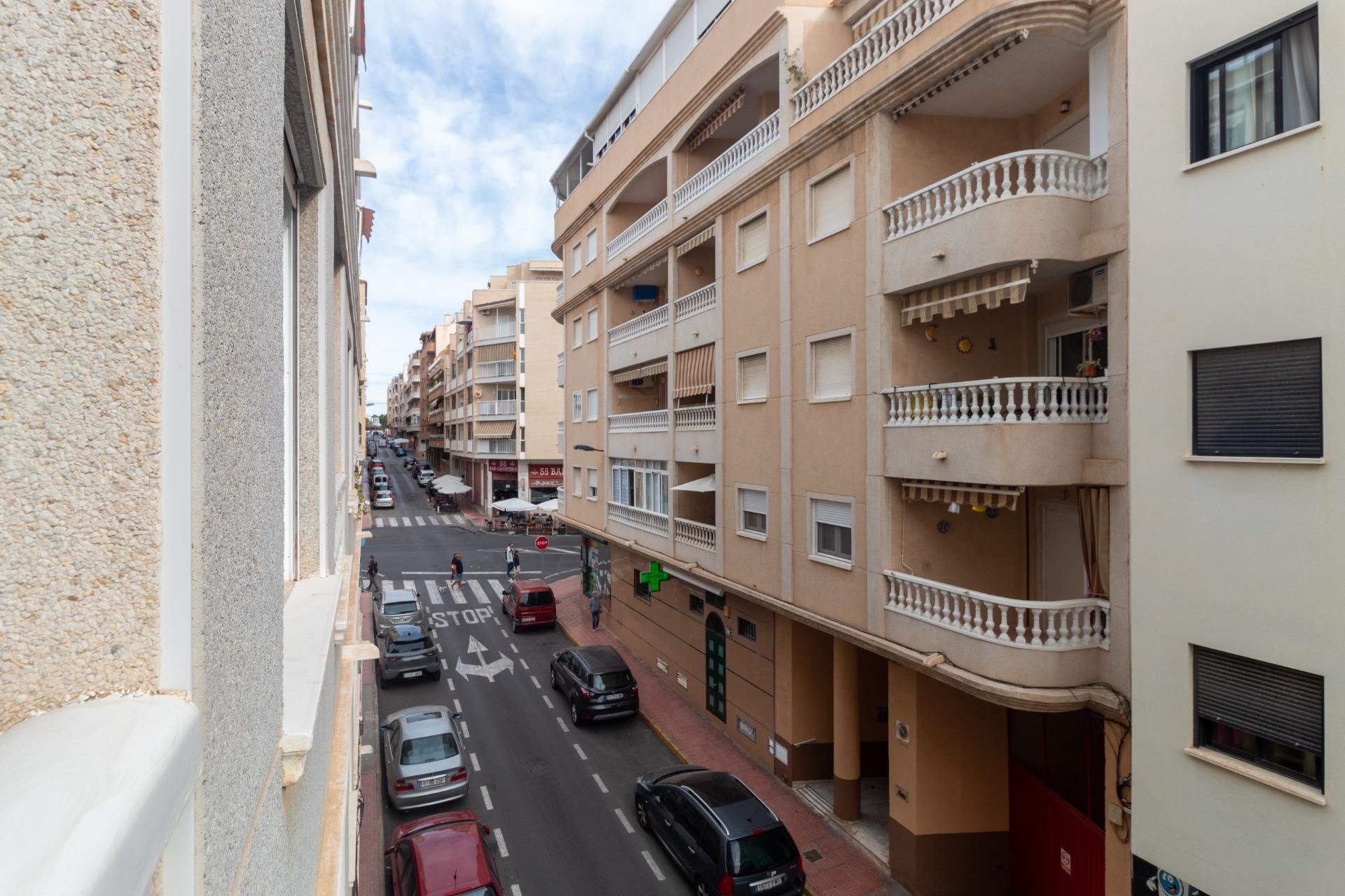 Resale - Apartment / flat - Torrevieja - Playa del cura