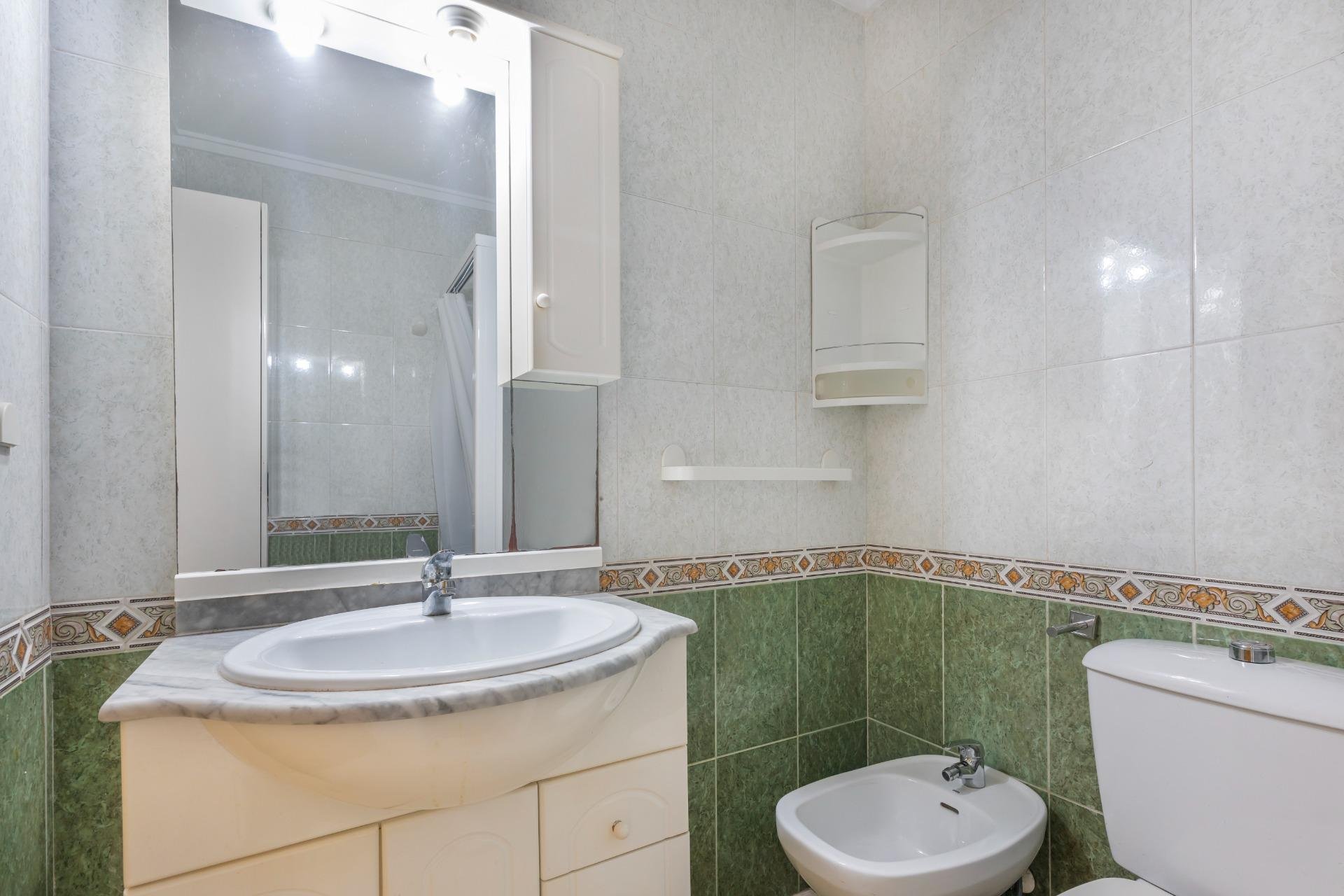 Resale - Apartment / flat - Torrevieja - Playa del Cura