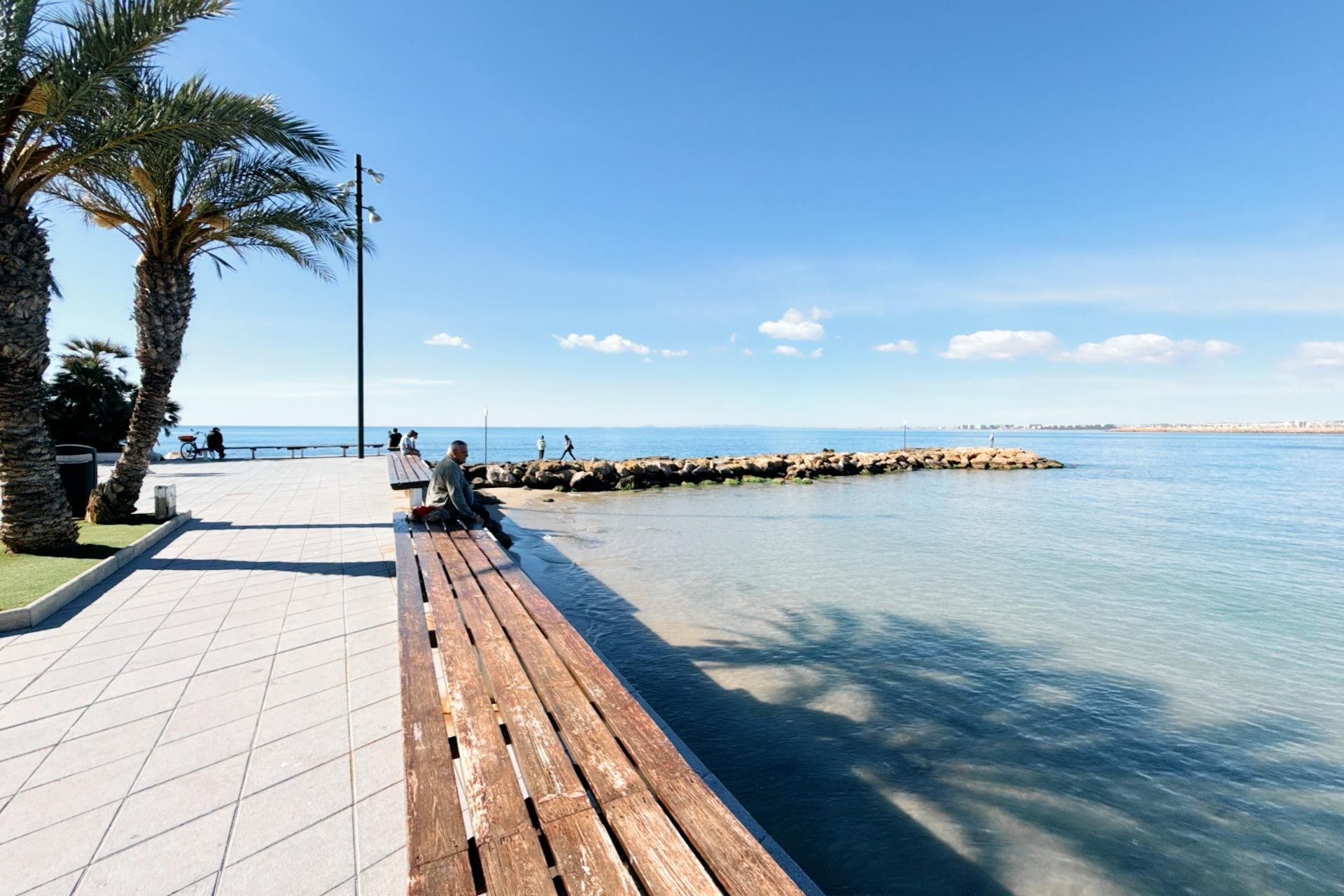 Resale - Apartment / Flat * - Torrevieja - Playa del Cura *