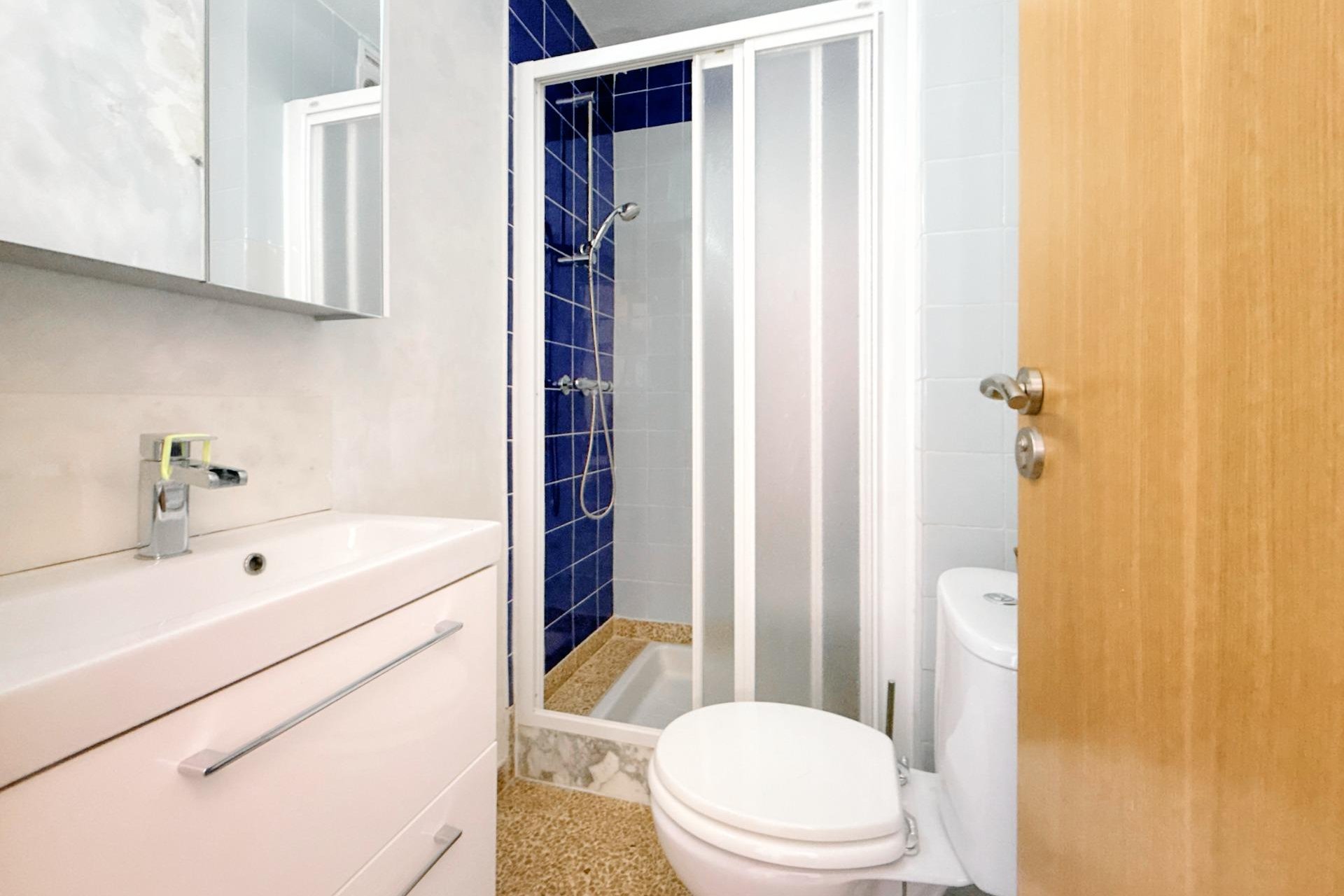 Resale - Apartment / Flat * - Torrevieja - Playa del Cura *