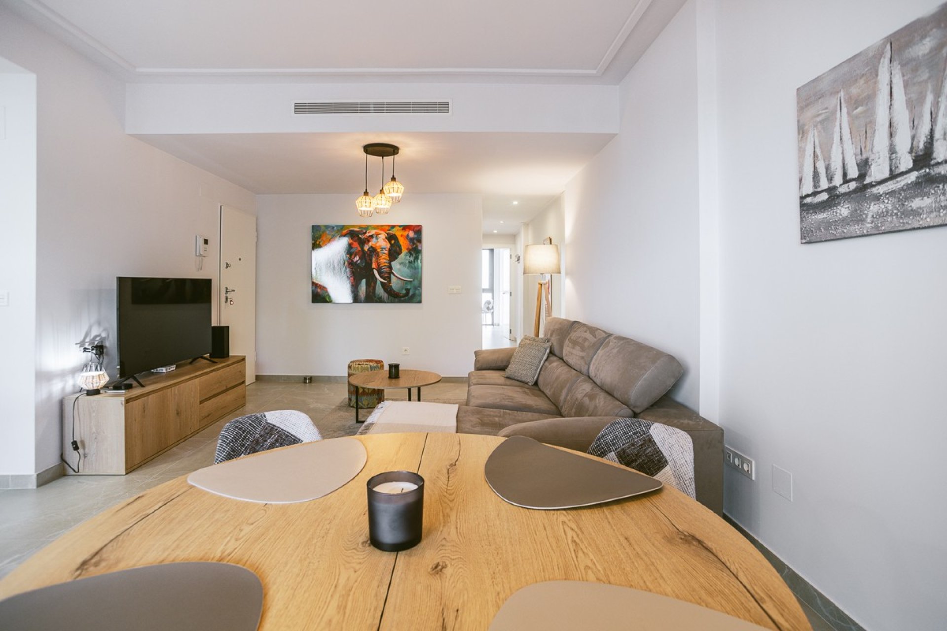 Resale - Apartment / Flat * - Torrevieja - Playa del Cura *