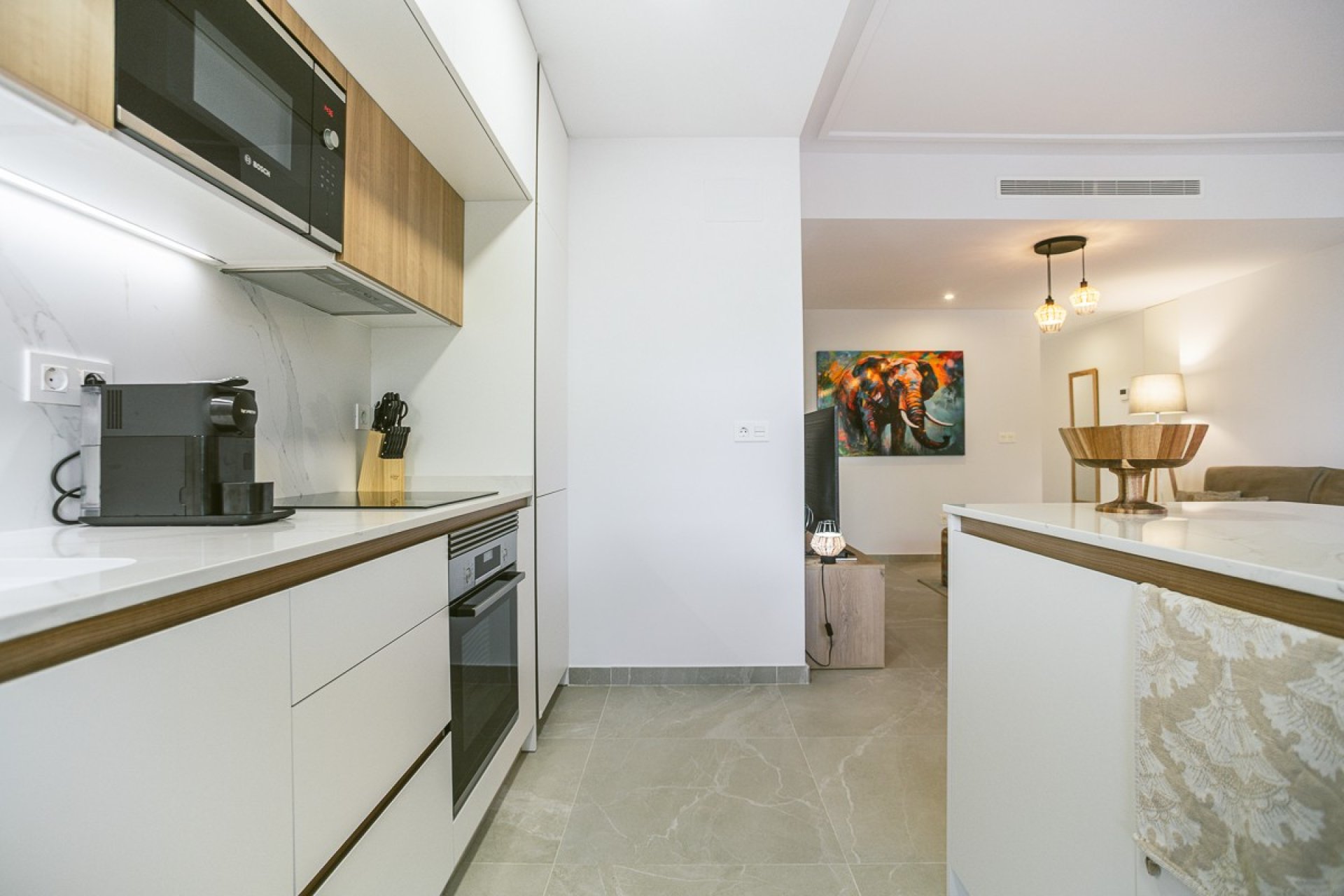 Resale - Apartment / Flat * - Torrevieja - Playa del Cura *