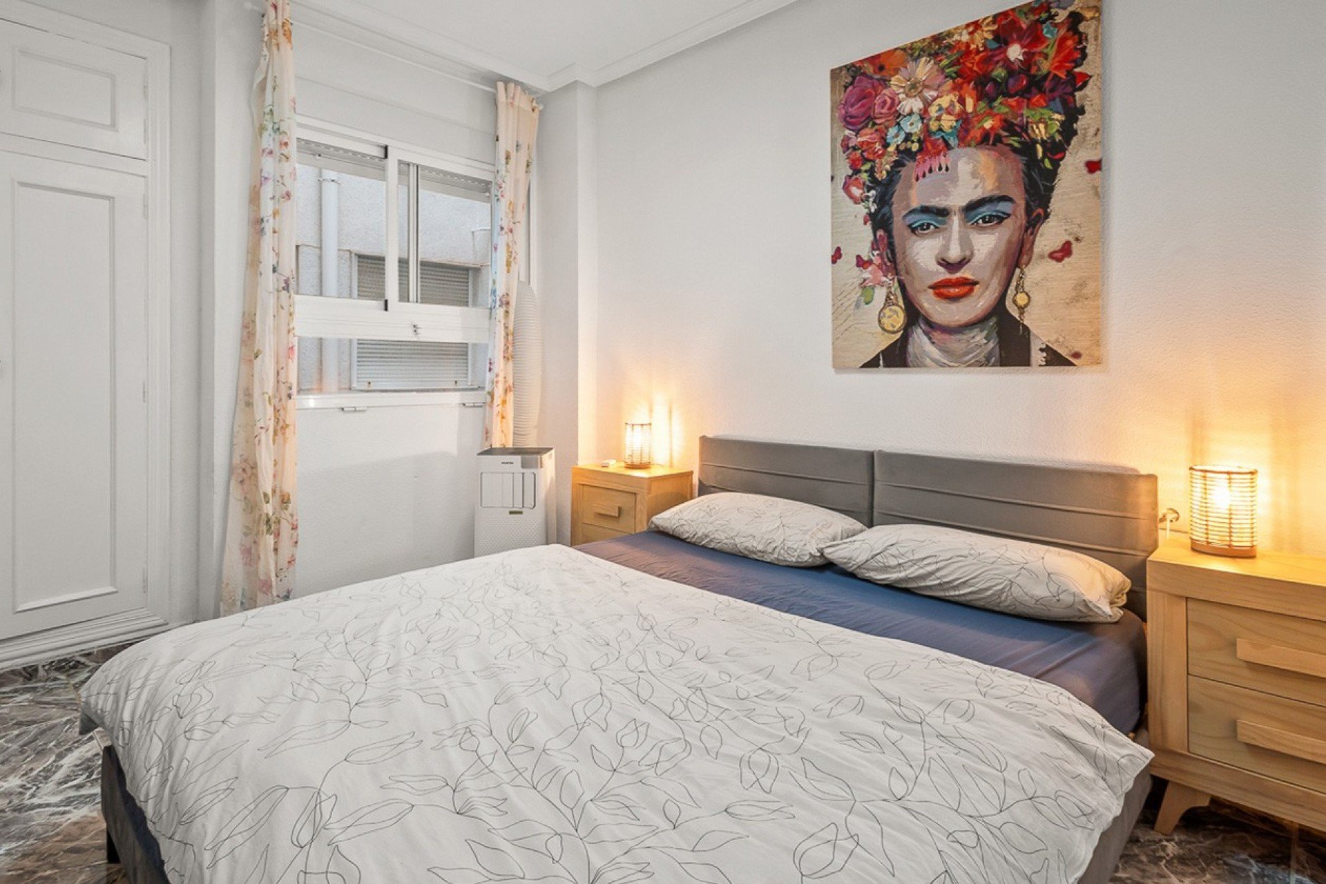 Resale - Apartment / Flat * - Torrevieja - Playa del Cura *