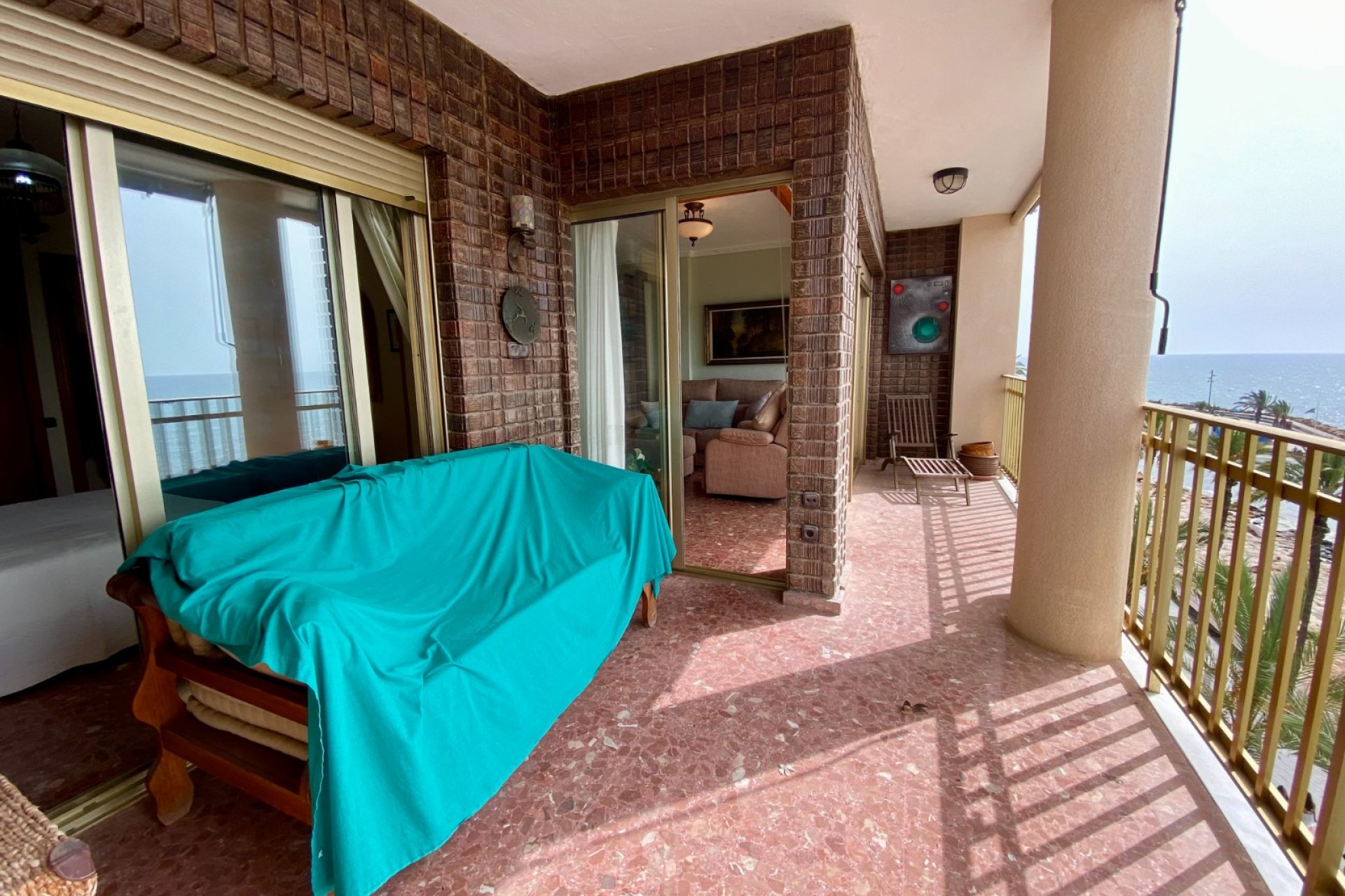 Resale - Apartment / Flat * - Torrevieja - Playa del Cura *