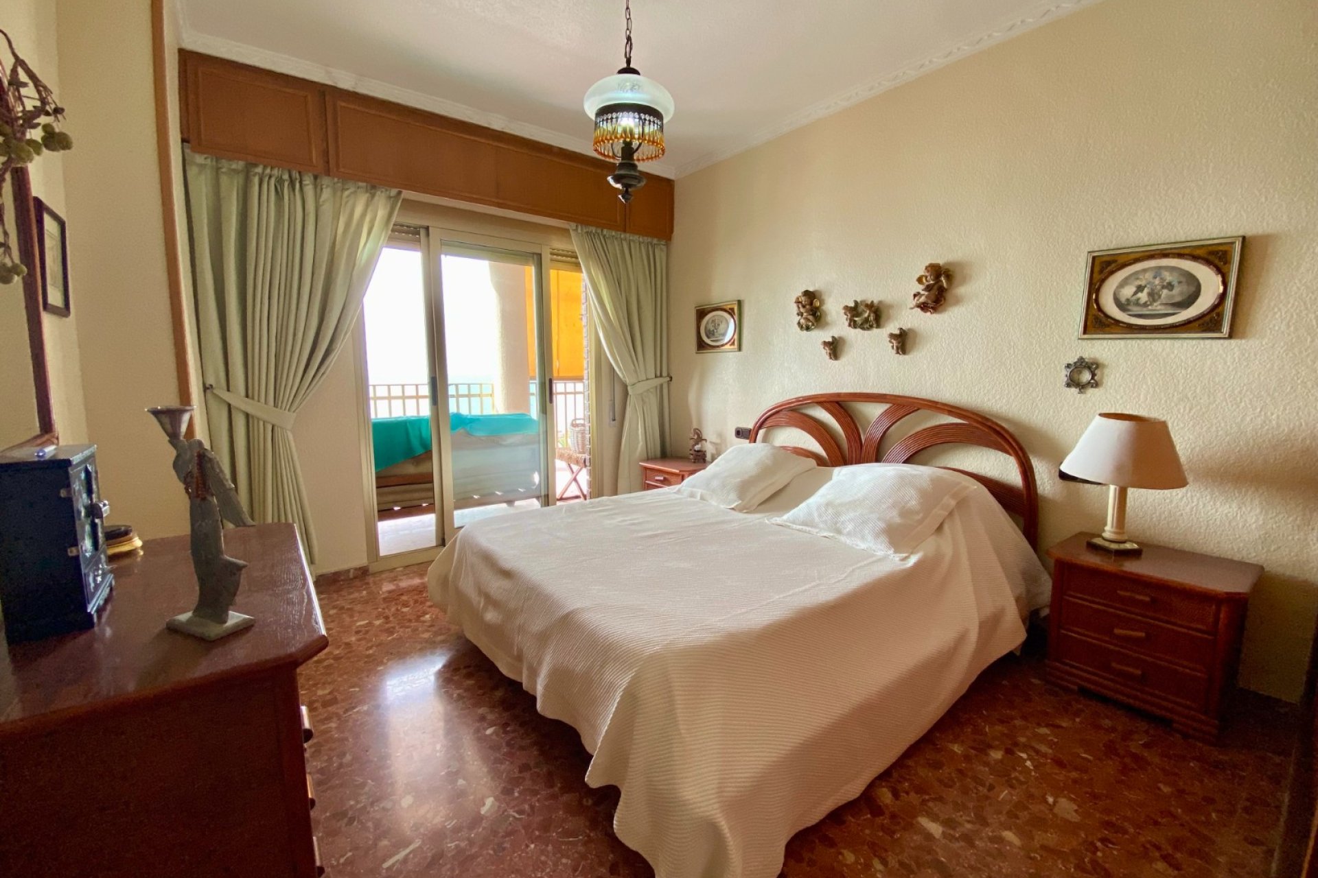 Resale - Apartment / Flat * - Torrevieja - Playa del Cura *