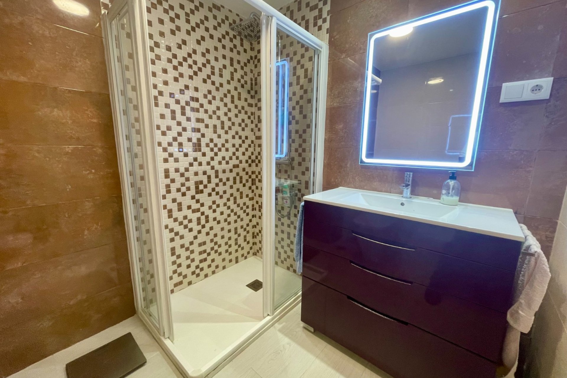 Resale - Apartment / Flat * - Torrevieja - Playa del Cura *