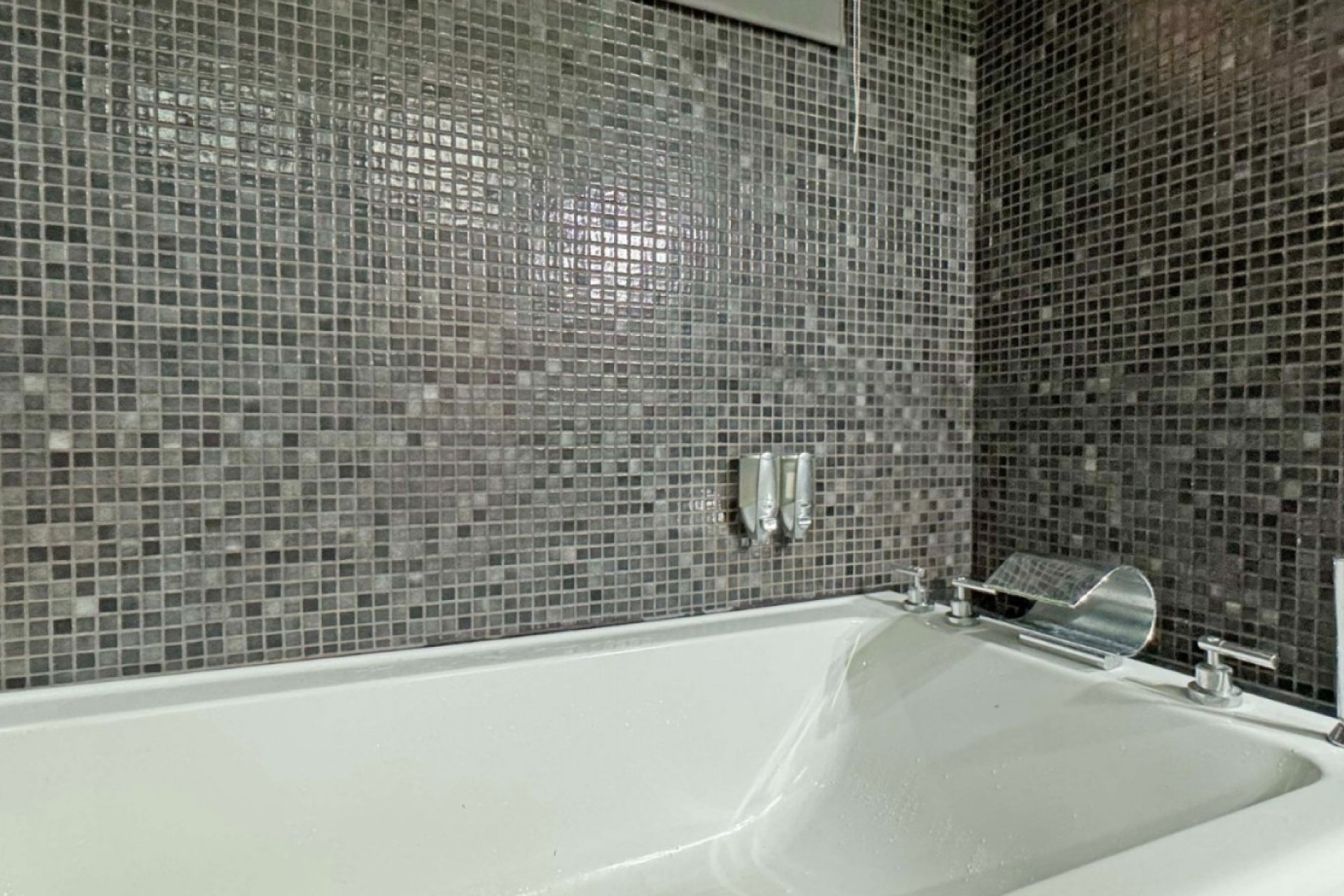 Resale - Apartment / Flat * - Torrevieja * - Playa del Cura *