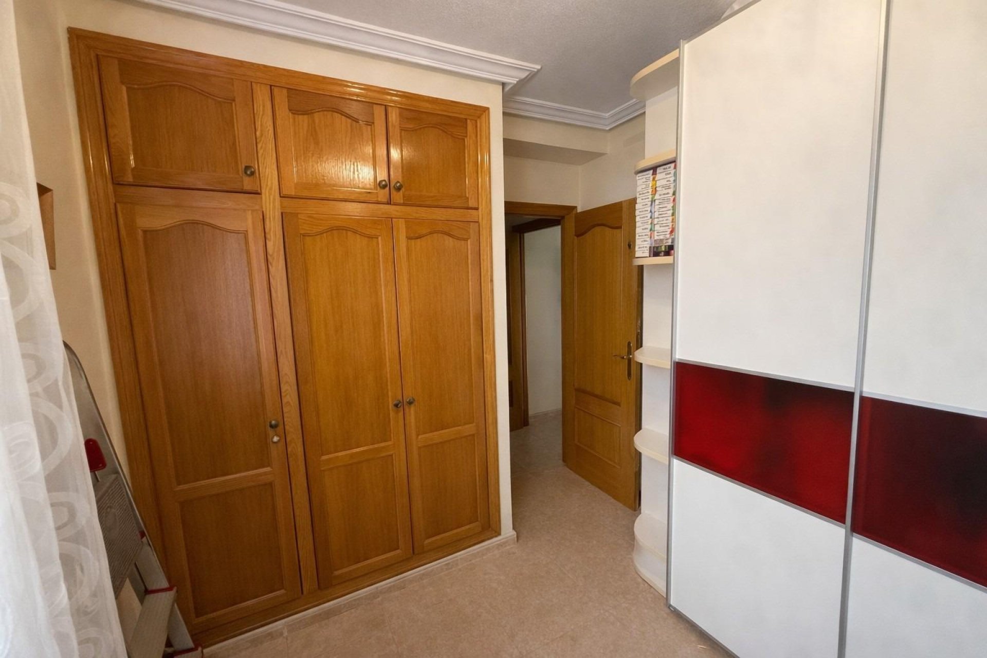 Resale - Apartment / Flat * - Torrevieja * - Playa del Cura *