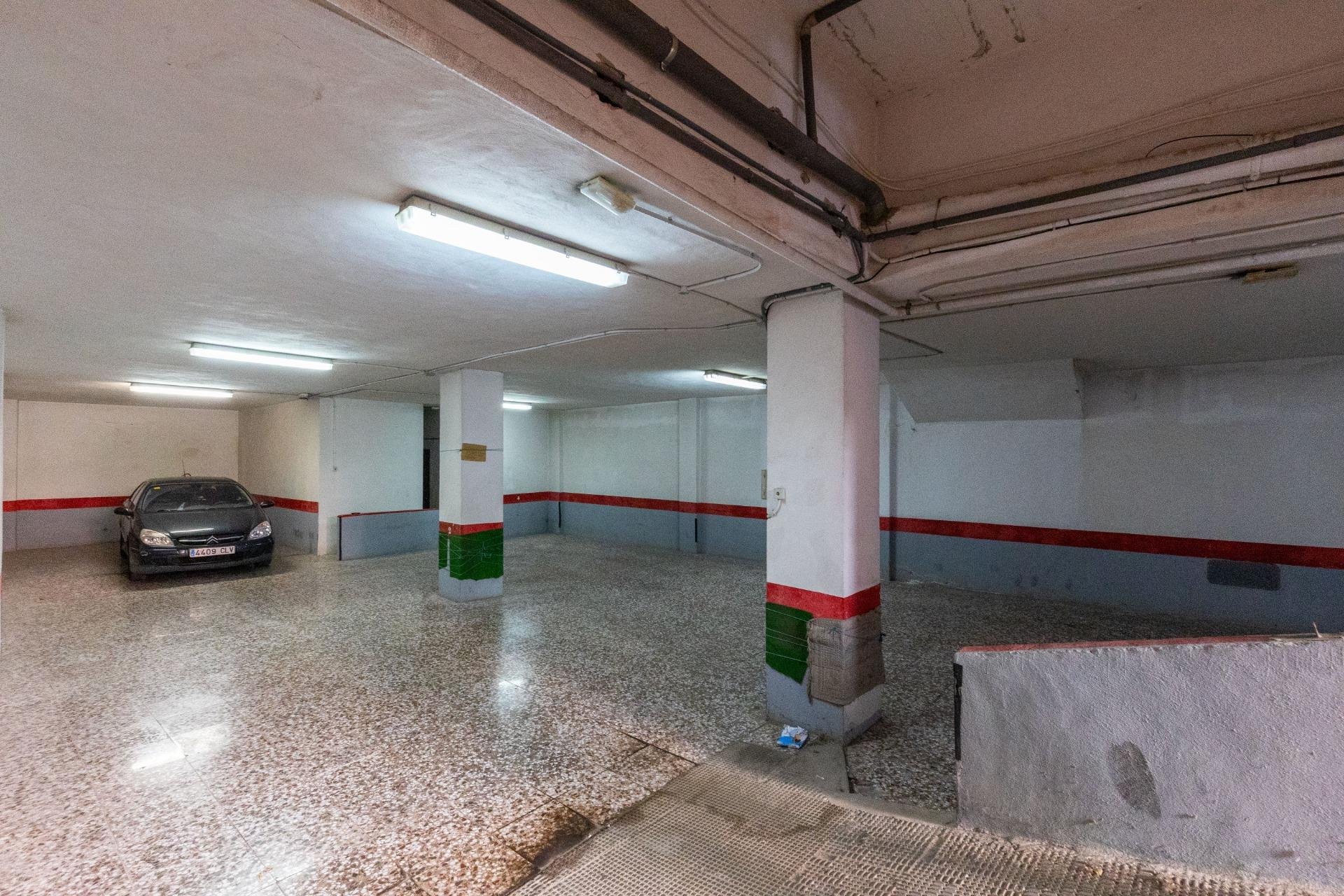 Resale - Apartment / Flat * - Torrevieja * - Playa del Cura *