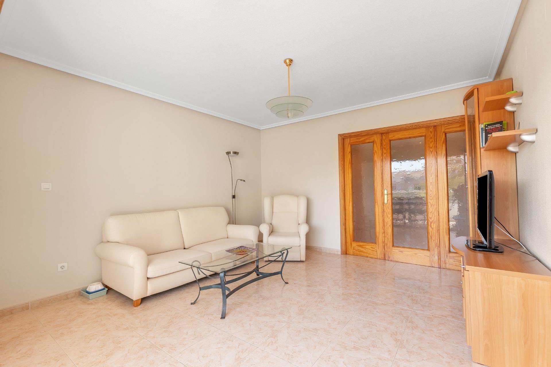 Resale - Apartment / Flat * - Torrevieja * - Playa del Cura *