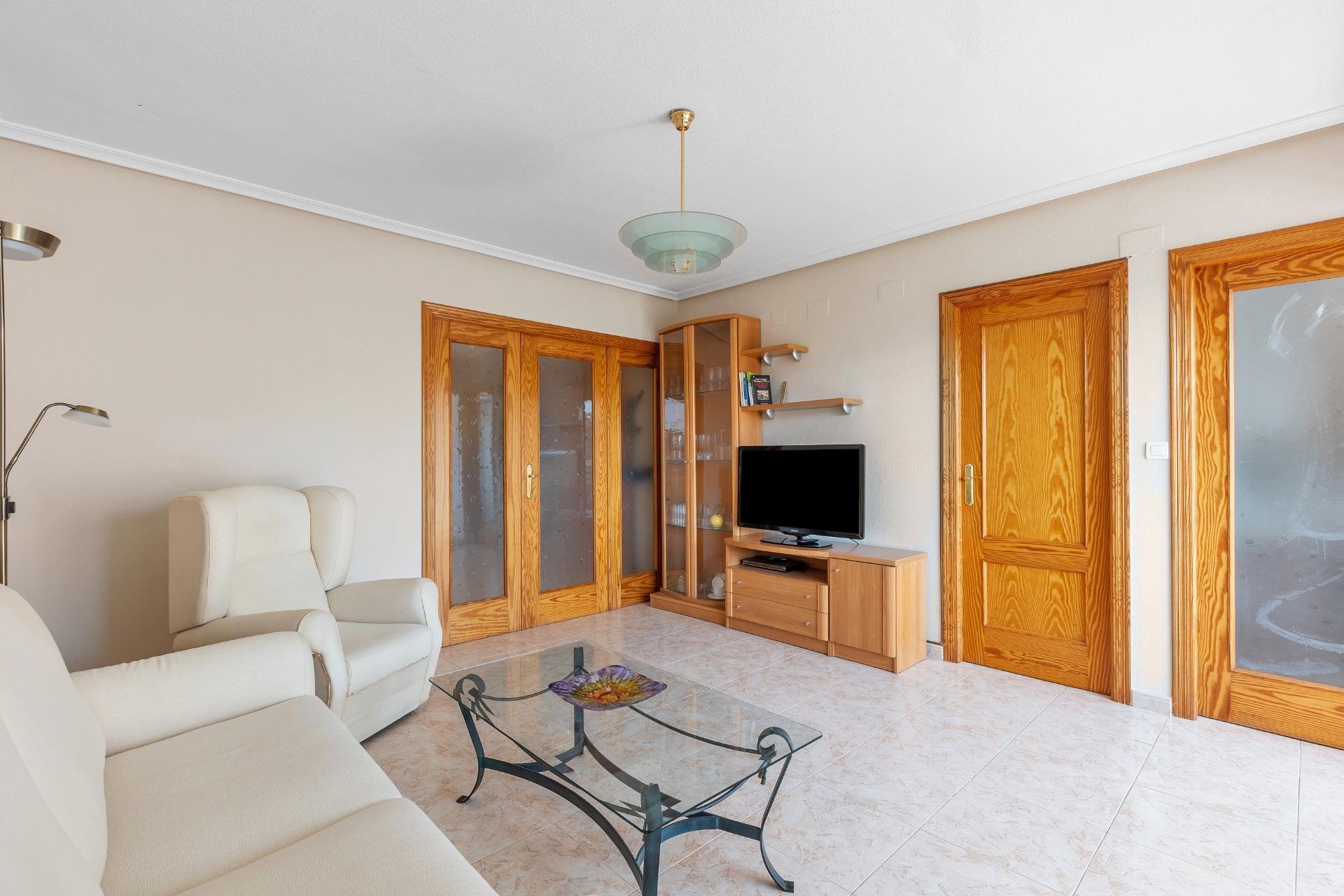 Resale - Apartment / Flat * - Torrevieja * - Playa del Cura *