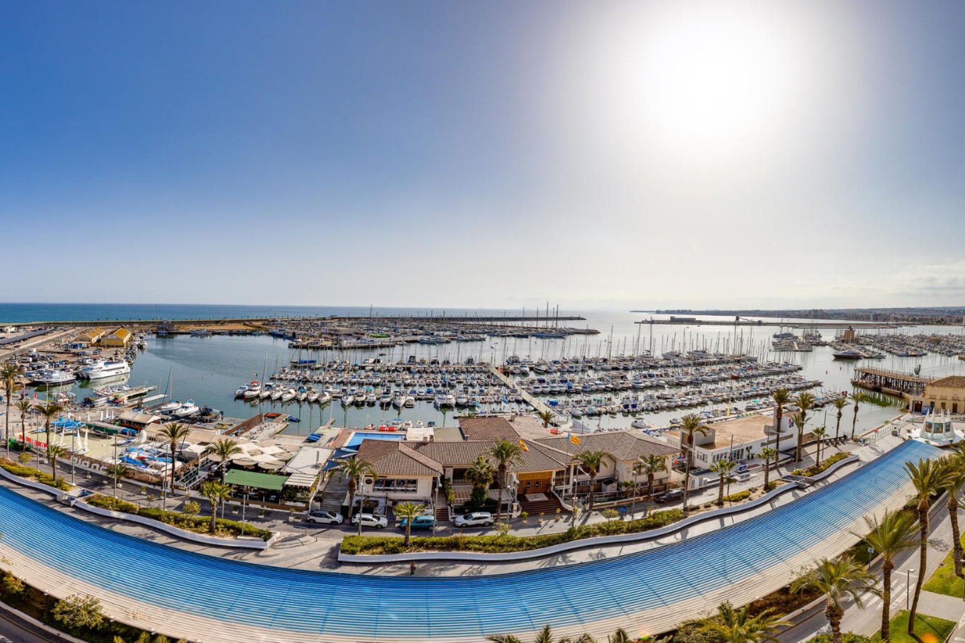 Resale - Apartment / Flat * - Torrevieja * - Playa del Cura *