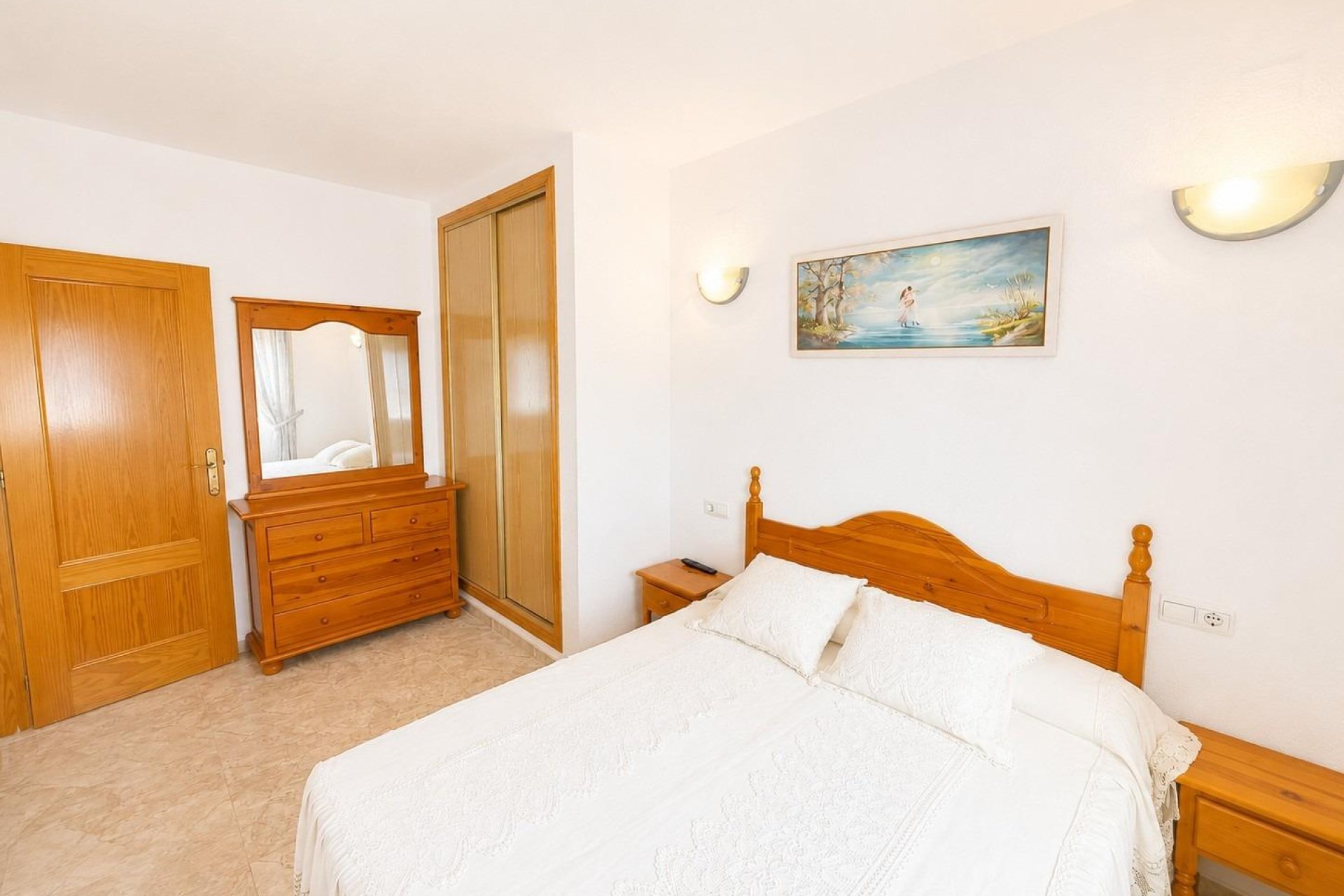 Resale - Apartment / Flat * - Torrevieja * - Playa del Cura *