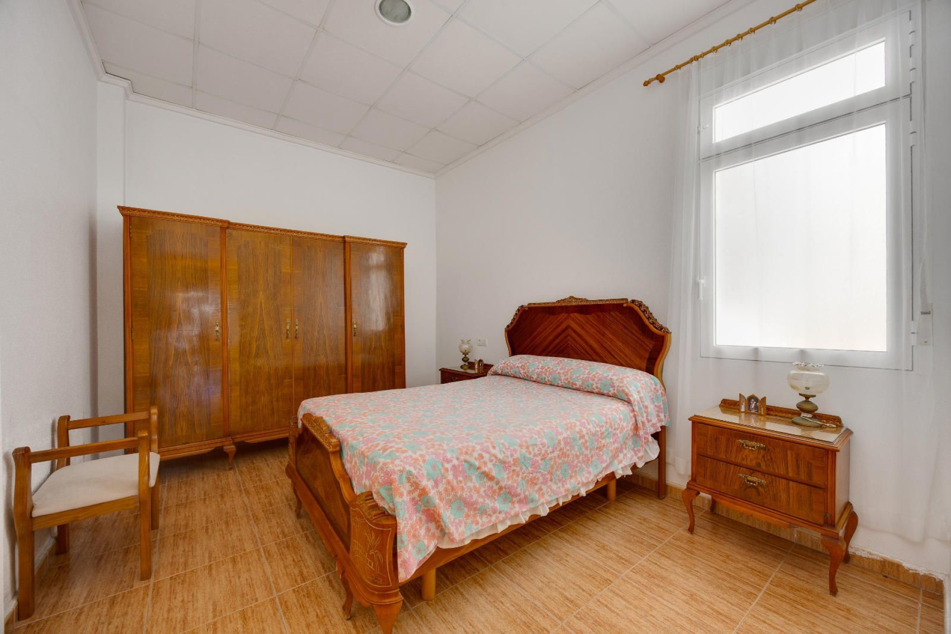 Resale - Apartment / Flat * - Torrevieja * - Playa del Cura *