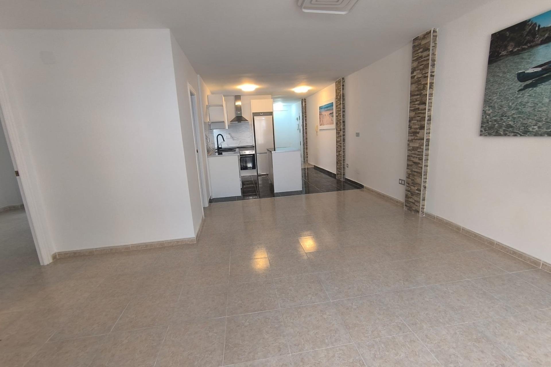 Resale - Apartment / Flat * - Torrevieja * - Playa del Cura *