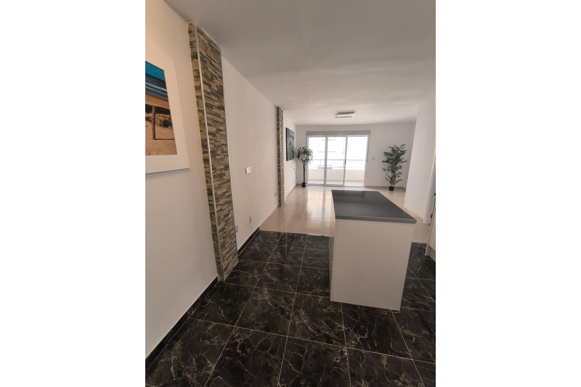 Resale - Apartment / Flat * - Torrevieja * - Playa del Cura *