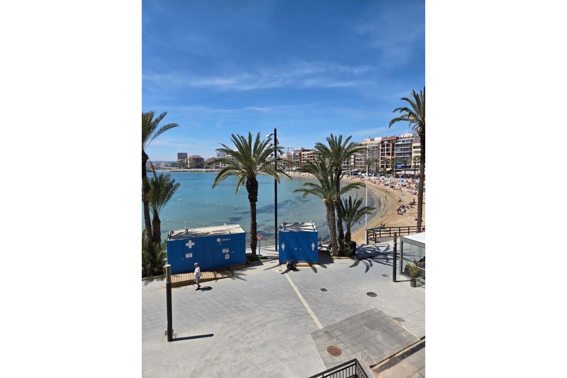 Resale - Apartment / Flat * - Torrevieja * - Playa del Cura *