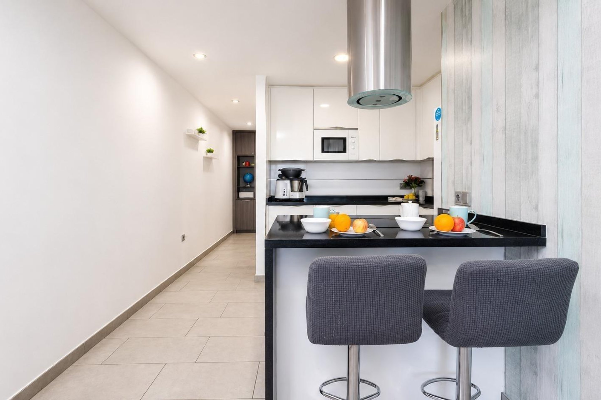 Resale - Apartment / Flat * - Torrevieja * - Playa del Cura *