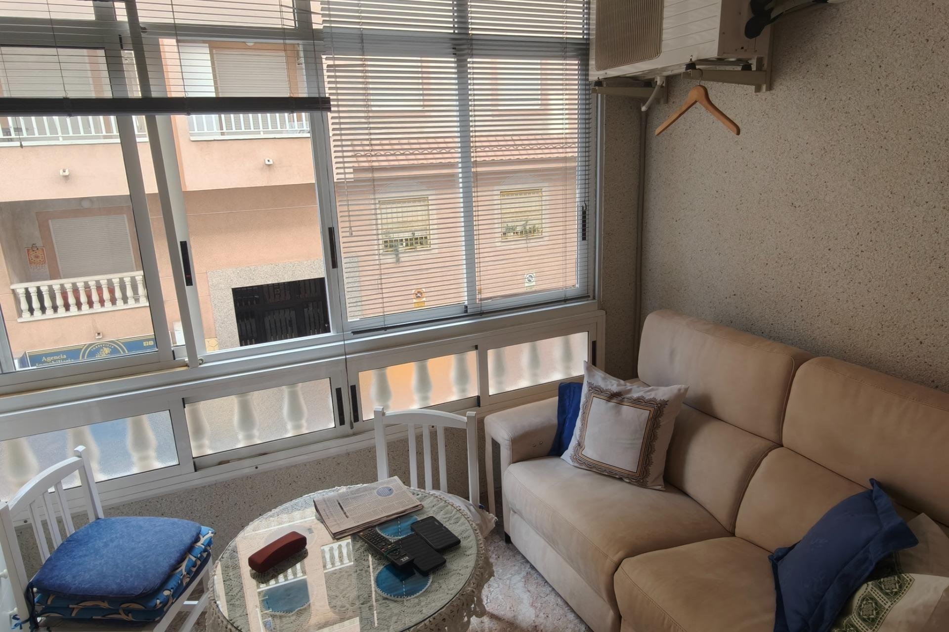 Resale - Apartment / Flat * - Torrevieja * - Playa del Cura *