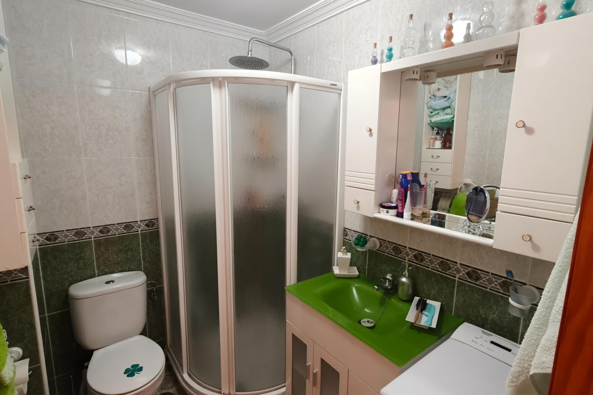 Resale - Apartment / Flat * - Torrevieja * - Playa del Cura *