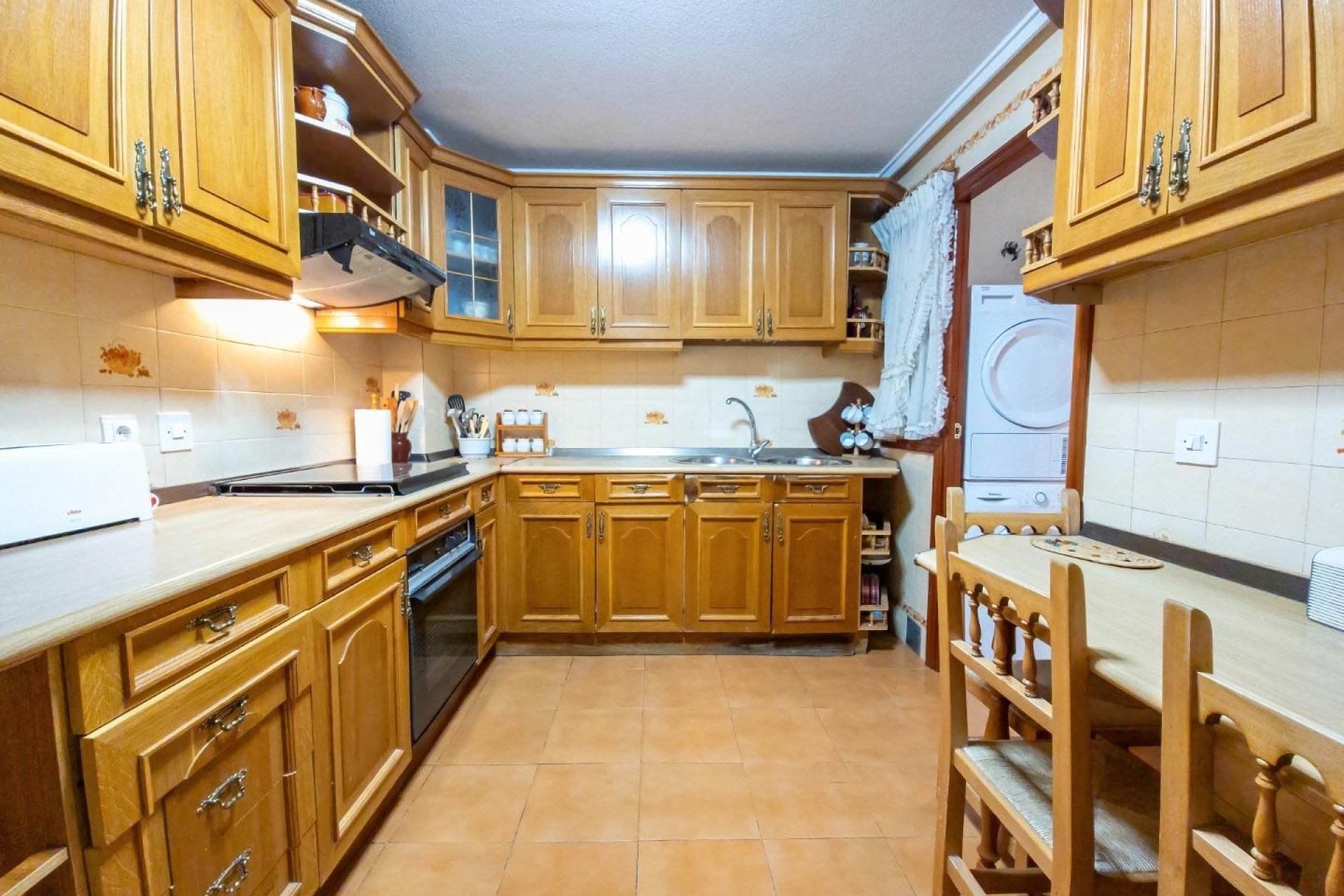 Resale - Apartment / flat - Torrevieja - Puerto