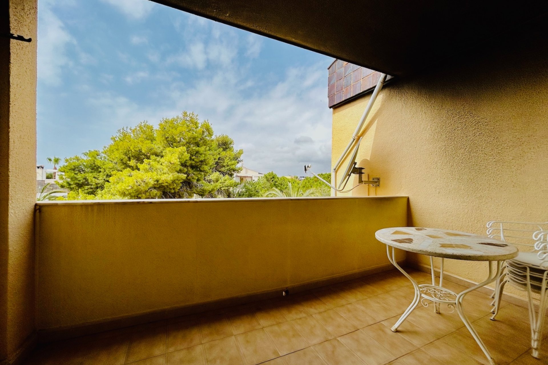 Resale - Apartment / flat - Torrevieja - Punta Prima