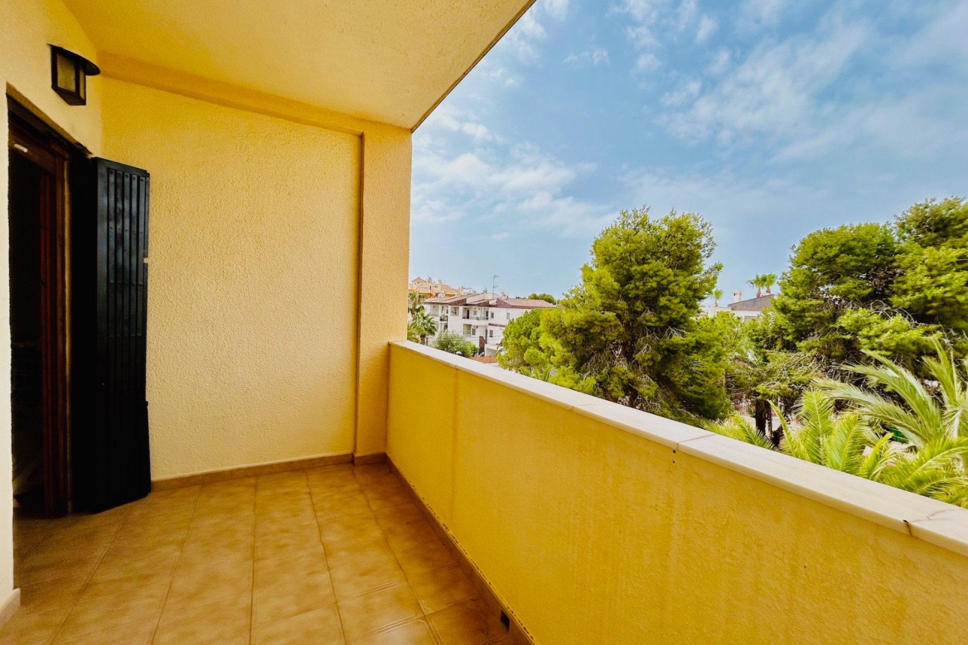 Resale - Apartment / flat - Torrevieja - Punta Prima