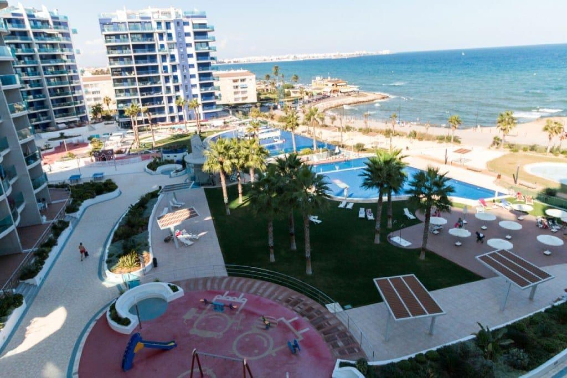 Resale - Apartment / flat - Torrevieja - Punta prima