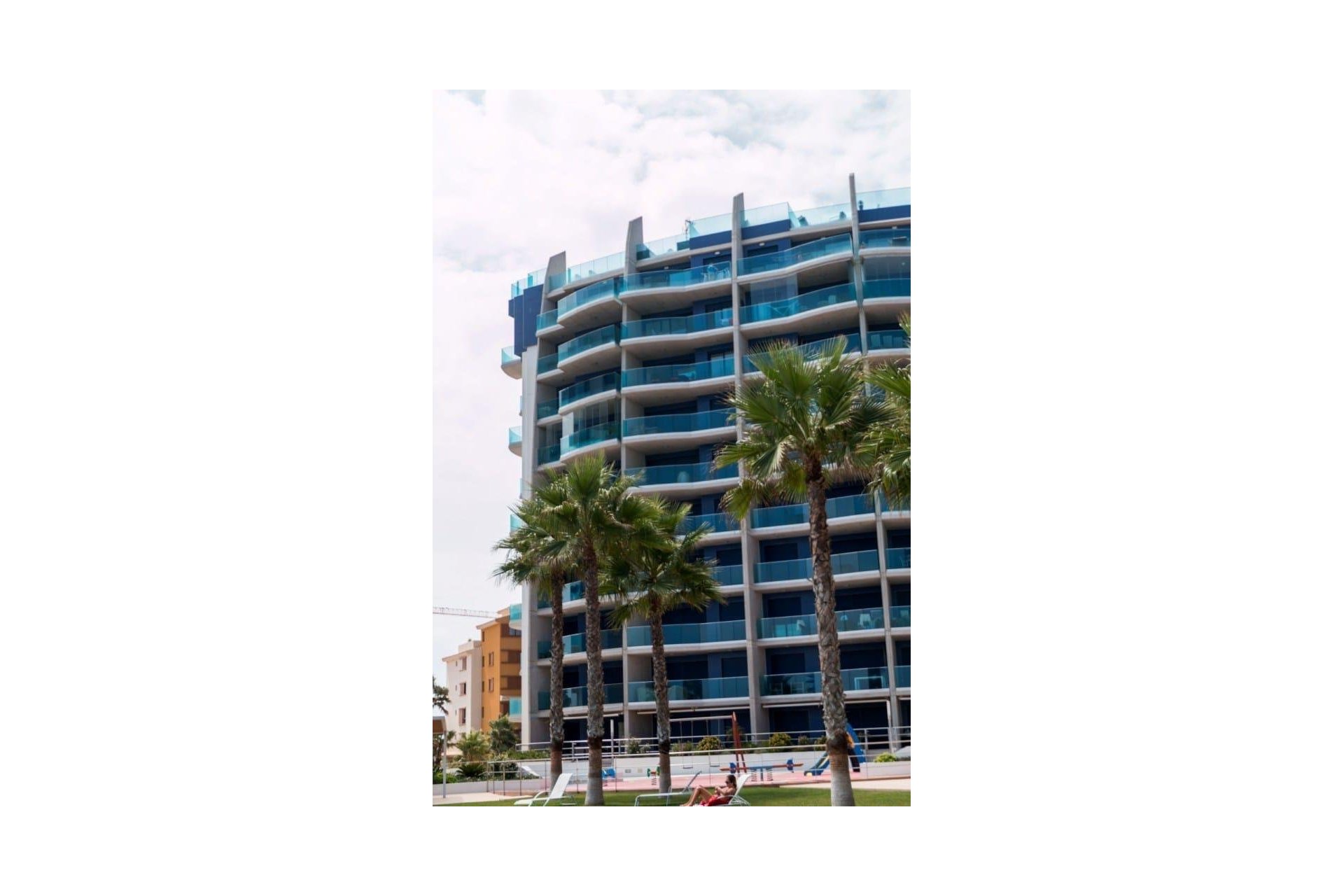 Resale - Apartment / flat - Torrevieja - Punta prima